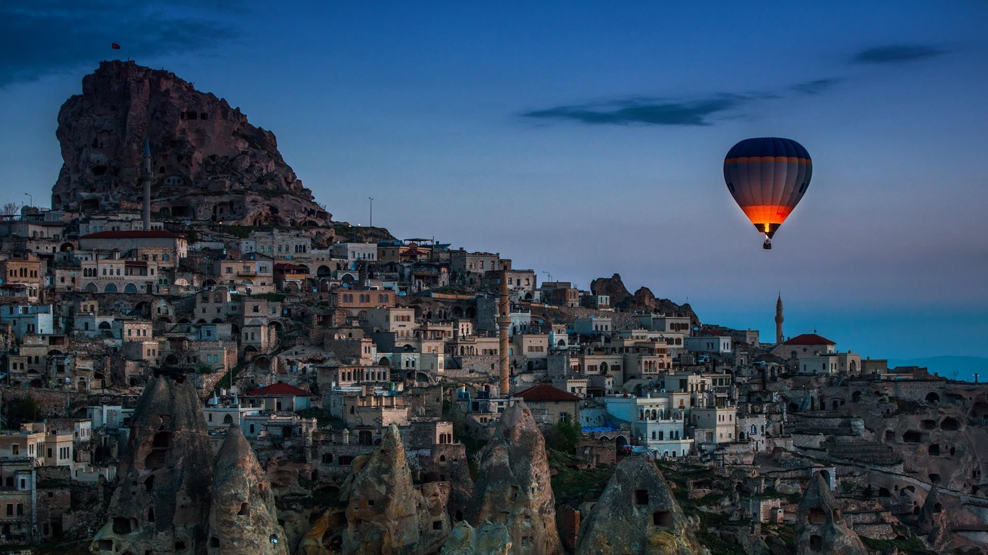 nature, 1080P, santorini, air vehicle, evening, travel, sunset, castle, rock, hot air balloons, clouds, landscape, building exterior, house, balloon, sky, HD Wallpaper