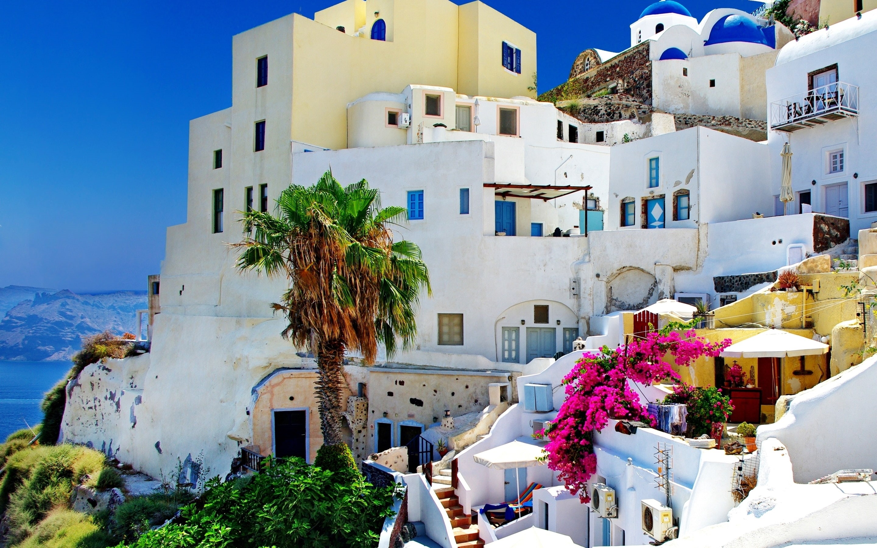 palms, city, santorini, vacation, oia, travel, 2K, HD Wallpaper