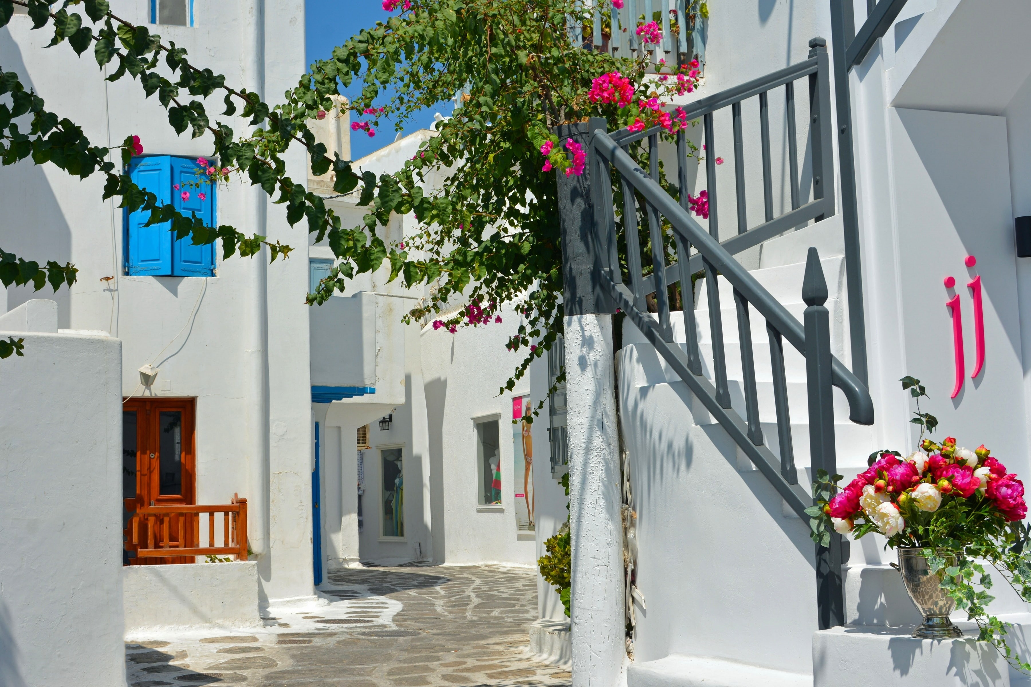 Greece, ladder, 2K, street, Mykonos, flowers, HD Wallpaper