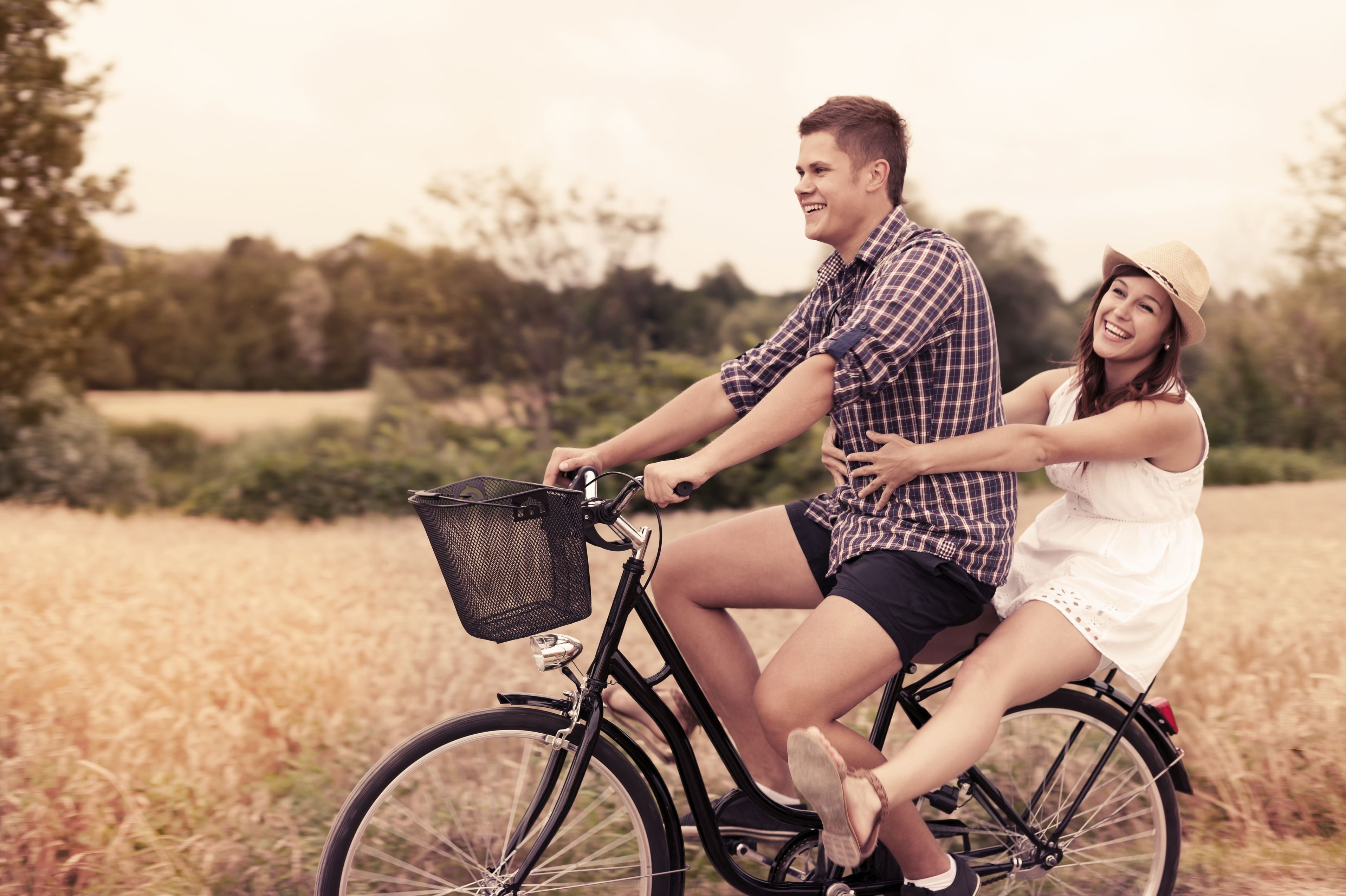 emotion, riding, healthy Lifestyle, male, plants, happiness, young Men, s, love, recreational Pursuit, affectionate, caucasian Ethnicity, casual Clothing, HD Wallpaper