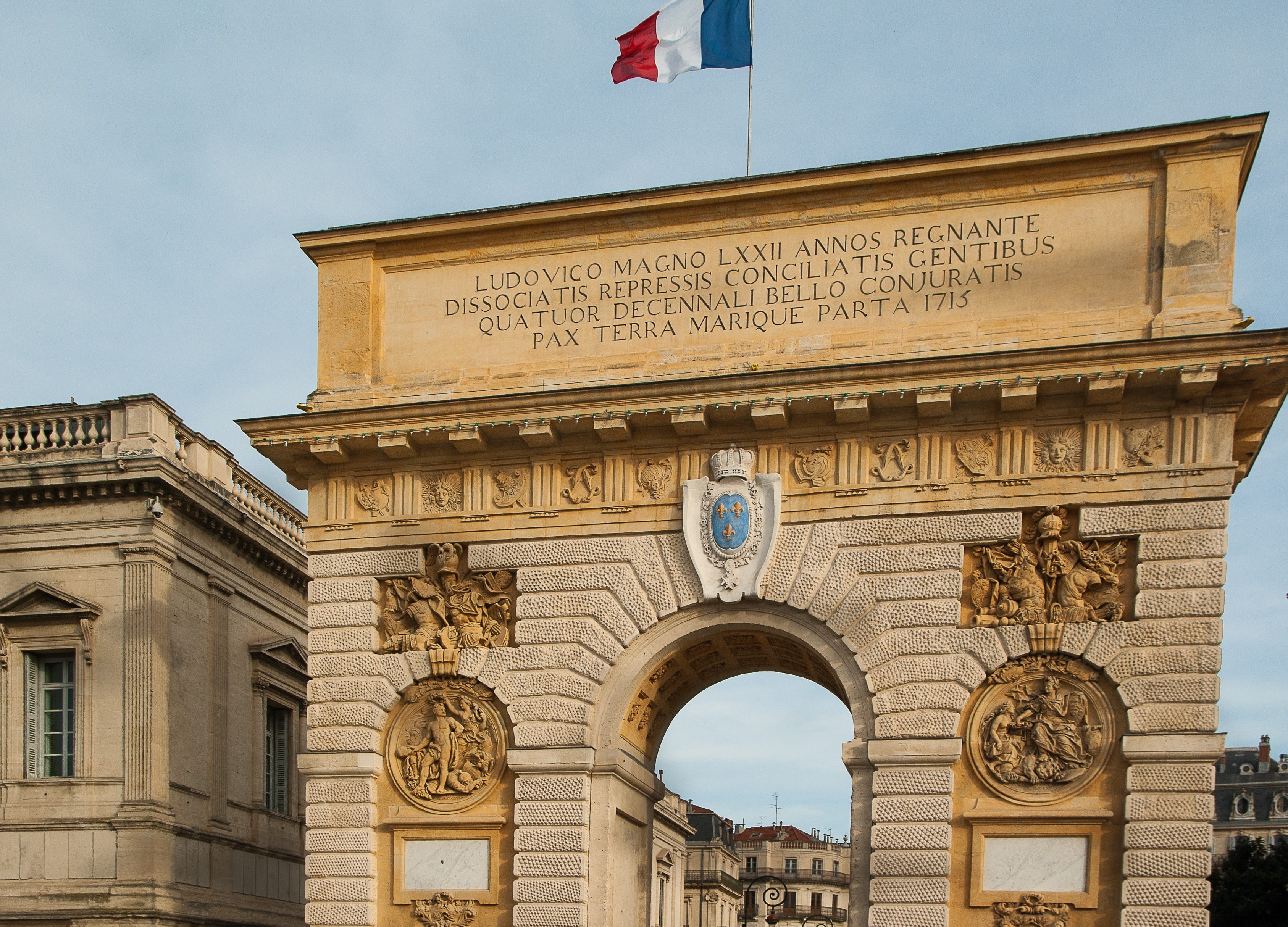 outdoors, arch, building exterior, travel destinations, architecture, nature, montpellier, the past, built structure, art and craft, sky, facade, triumphal arch, HD Wallpaper