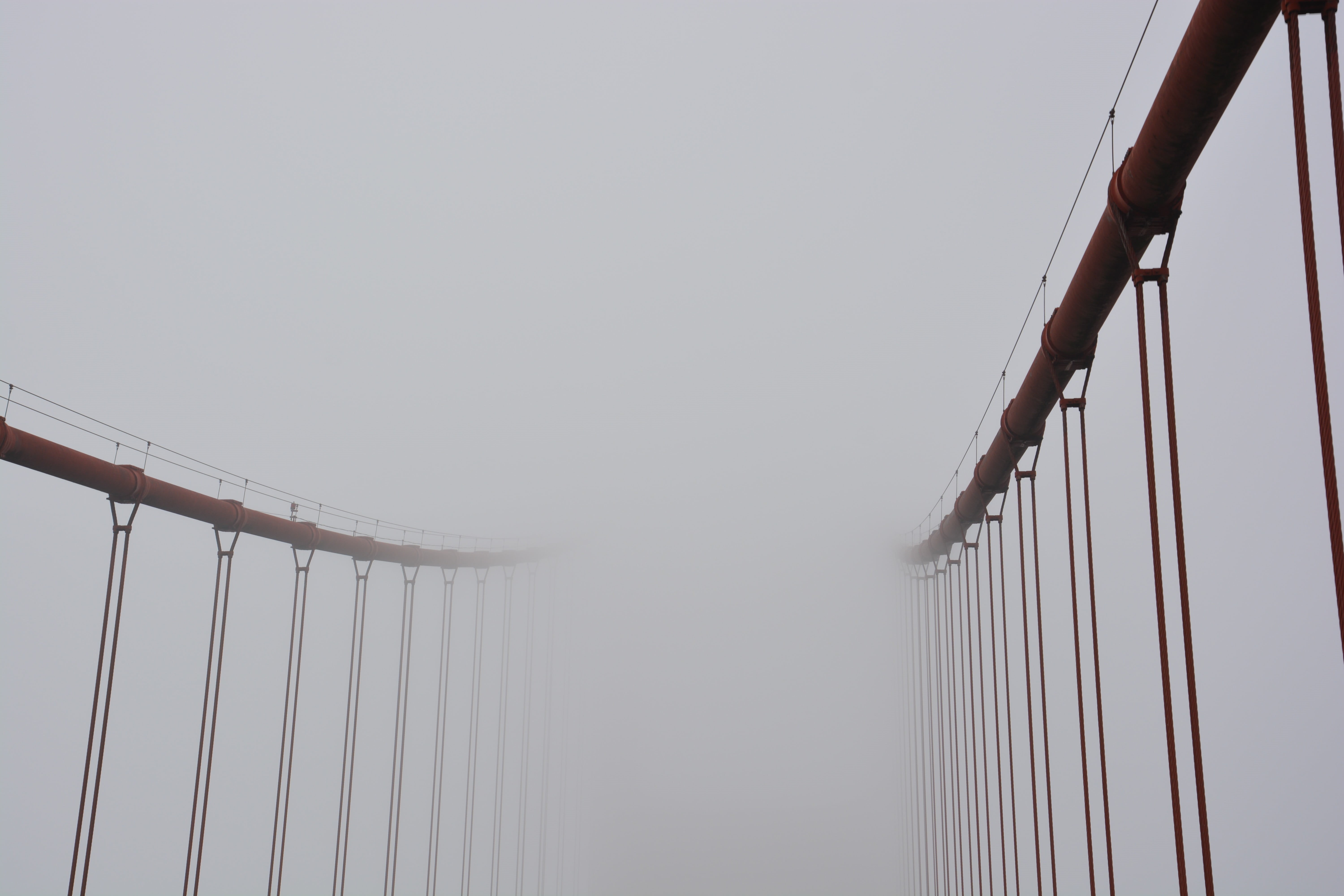 gray, hanging, transportation, Golden Gate Bridge, nature, 5K, low angle view, rope, day, sailboat, mist, steel, connection, white color, copy space, architecture, HD Wallpaper