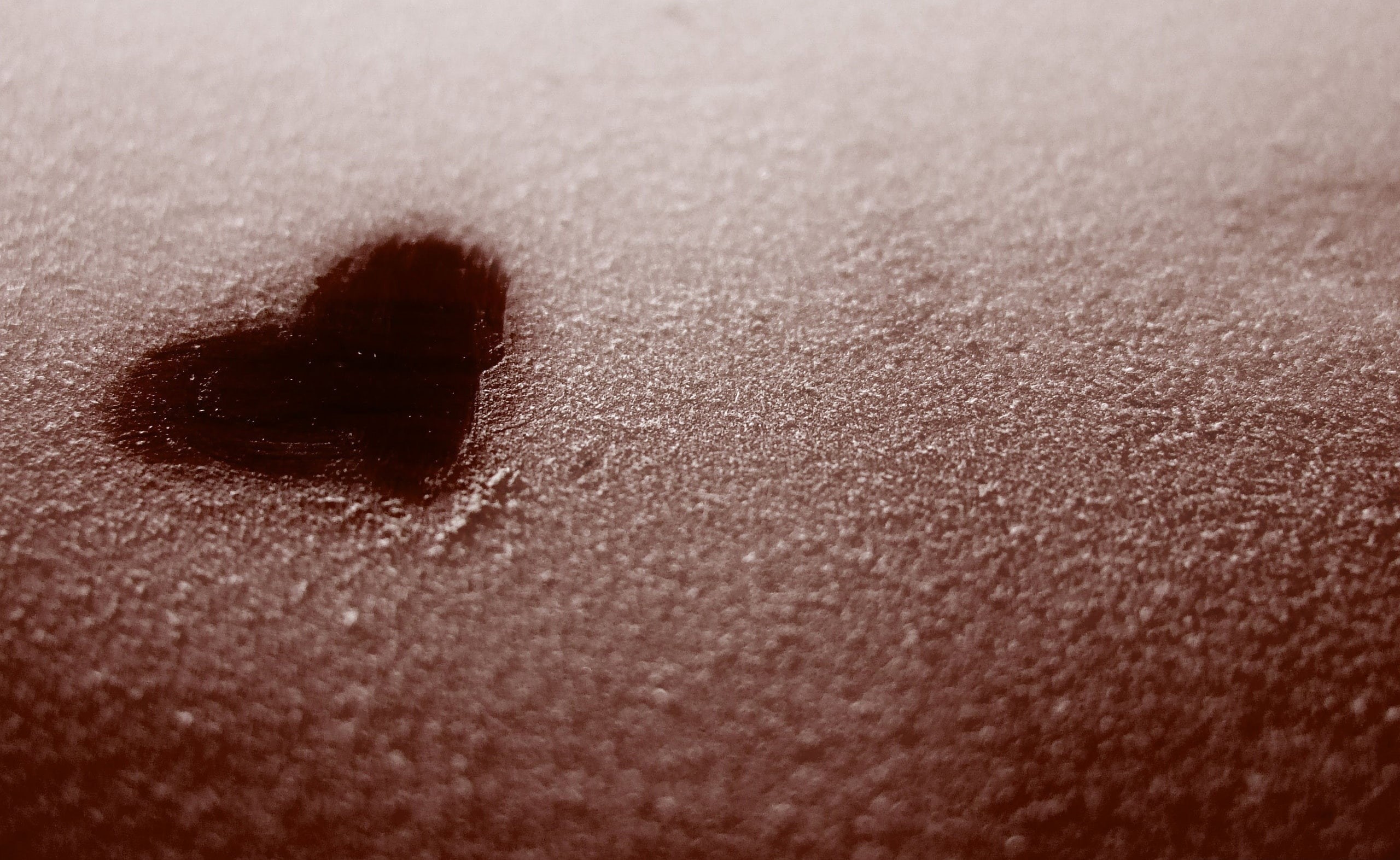 Heart, Romantic, red, 2K, Background, Love, backgrounds, full frame, no people, selective focus, textured, outdoors, Holidays, nature, water, valentines day, HD Wallpaper