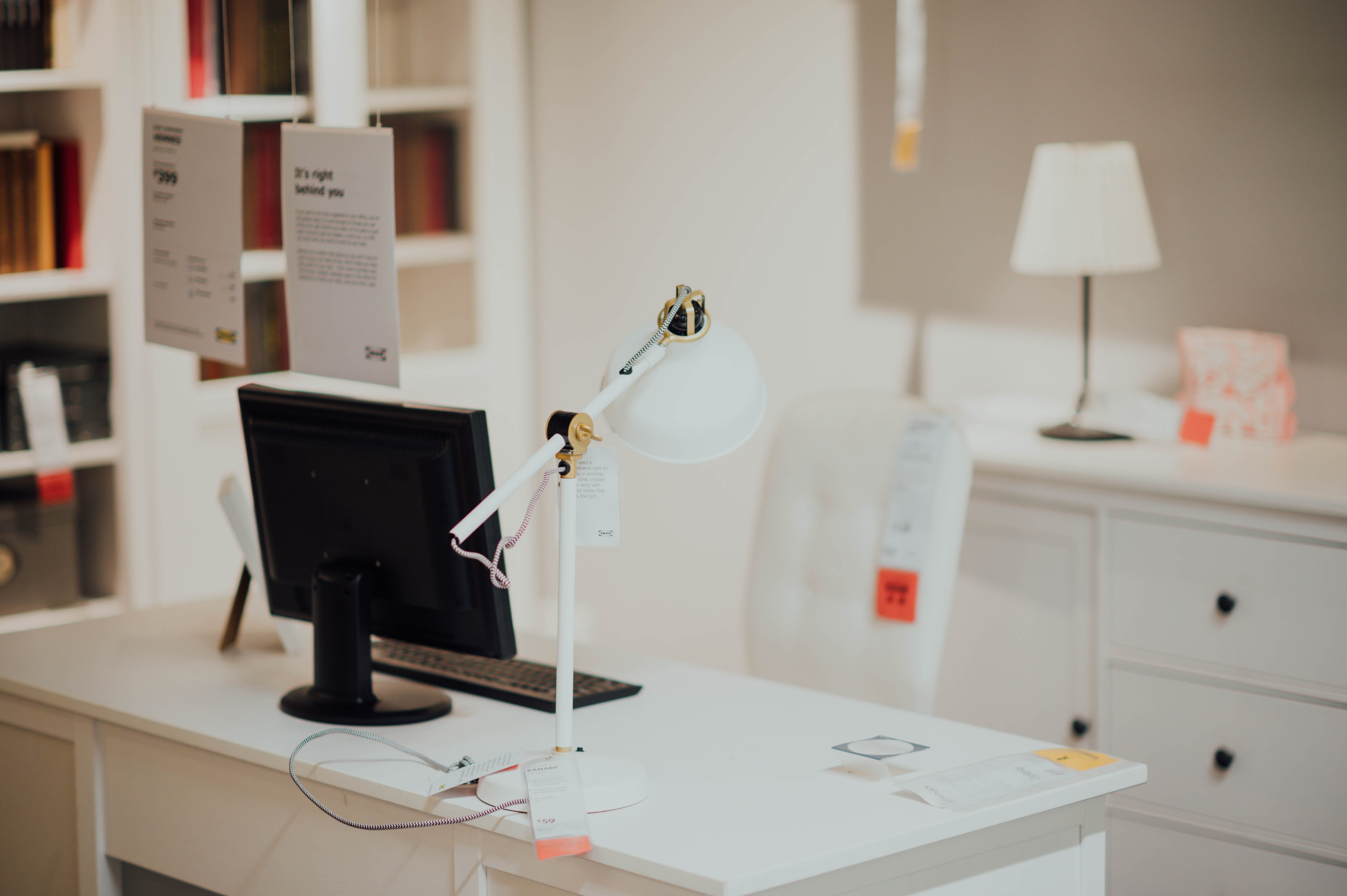 still life, lamp, electronics, computer, no people, microscope, metal, furniture, white board, absence, tabletop, communication, indoors, monitor, technology, HD Wallpaper