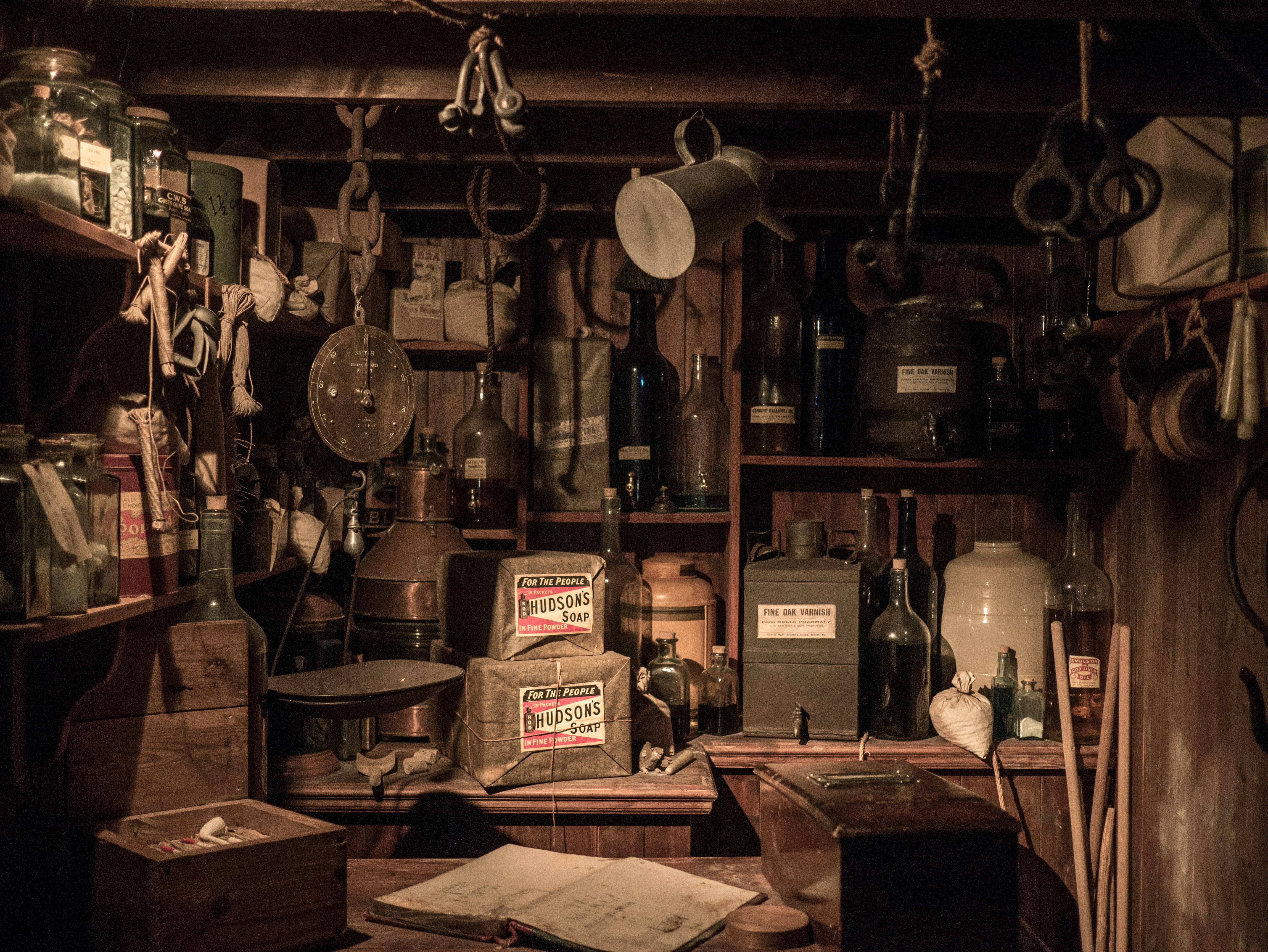 hanging, bottle, filled, stuff, variation, arrangement, lighting equipment, the past, no people, antique, indoors, 4K, large group of objects, retail, HD Wallpaper