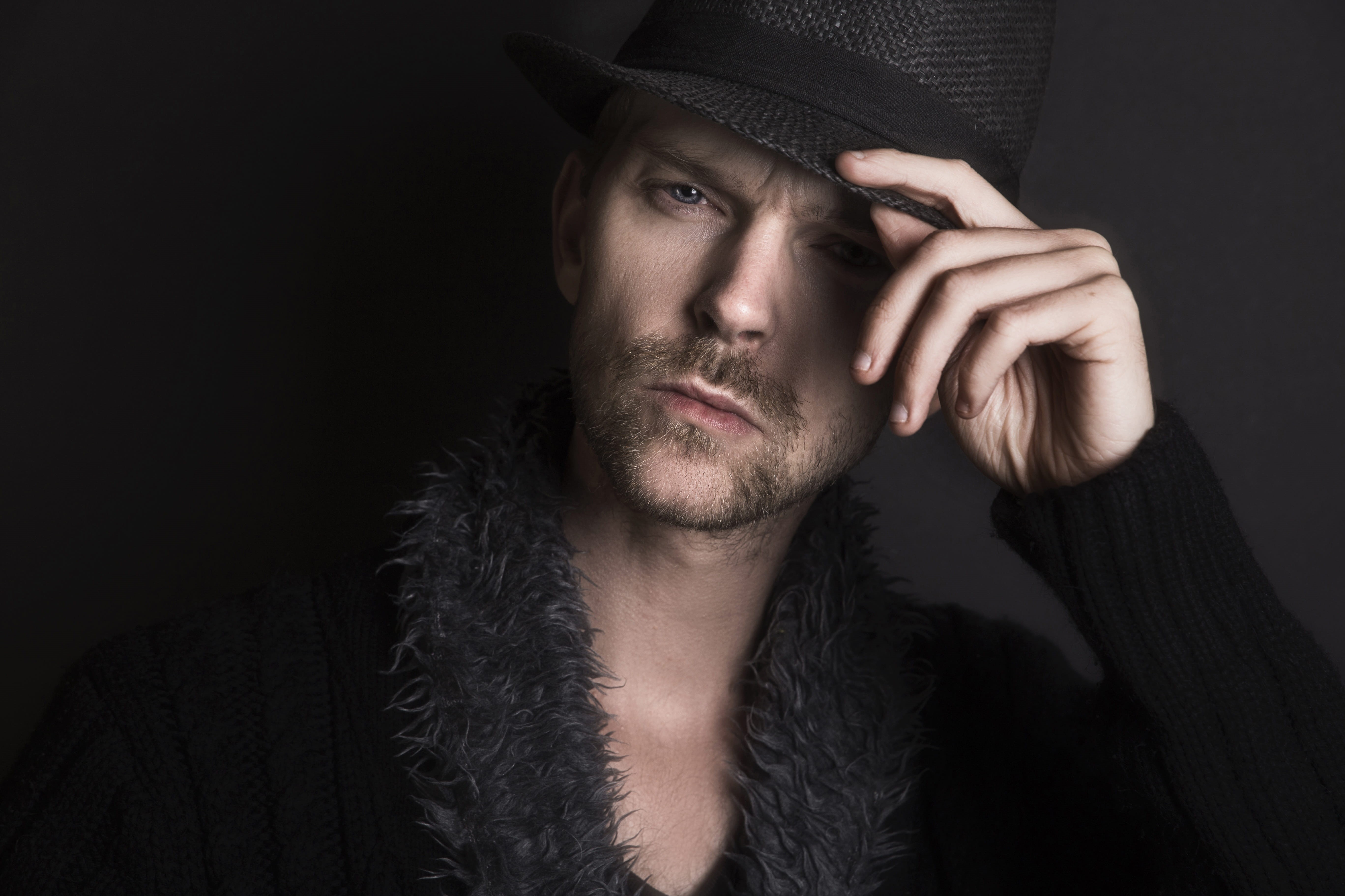 hiding, dark, thoughts, shadow, adult, black, face, mafia, headshot, boss, villain, man, contemplation, businessman, hat, clothing, individuality, black background, HD Wallpaper