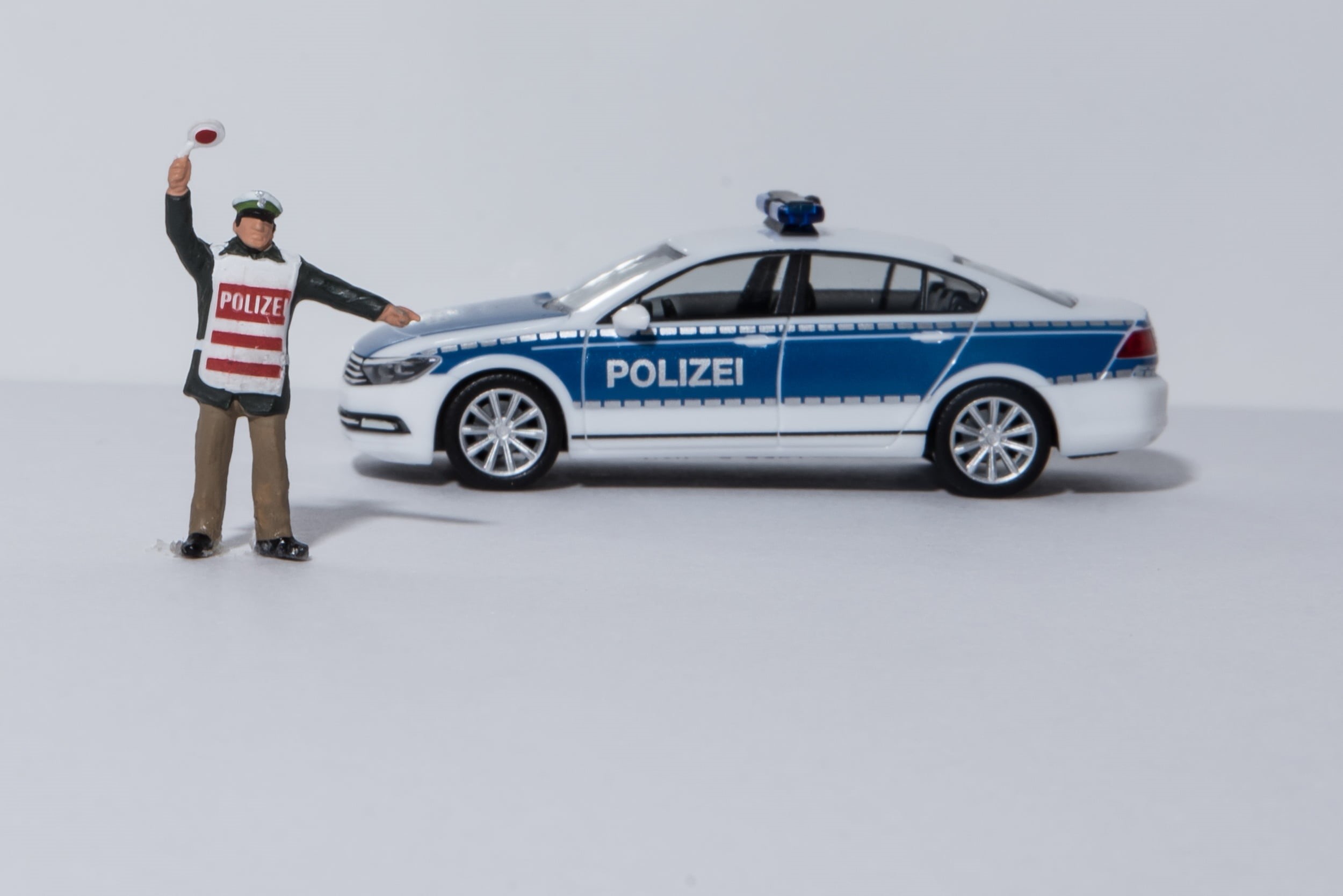 car, patriotism, flag, protection of minors, law, suspected case, traces, miniature photography, fingerprints, detective, policewoman, one person, pistol, HD Wallpaper