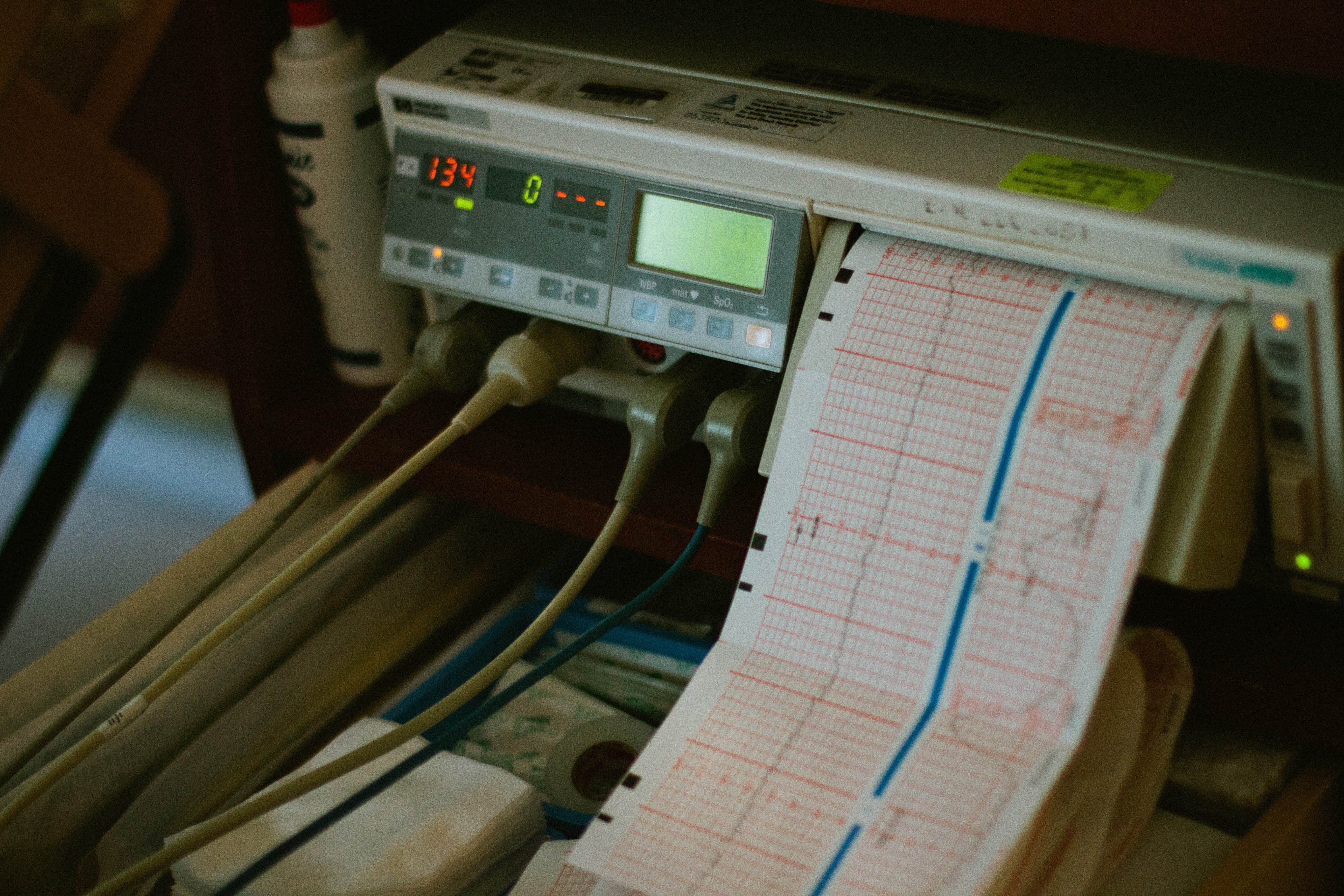 science, medical, selective focus, table, results, still life, computer, test, internet, number, ecg, 5K, indoors, machine, delivery, medicine, computer network, HD Wallpaper