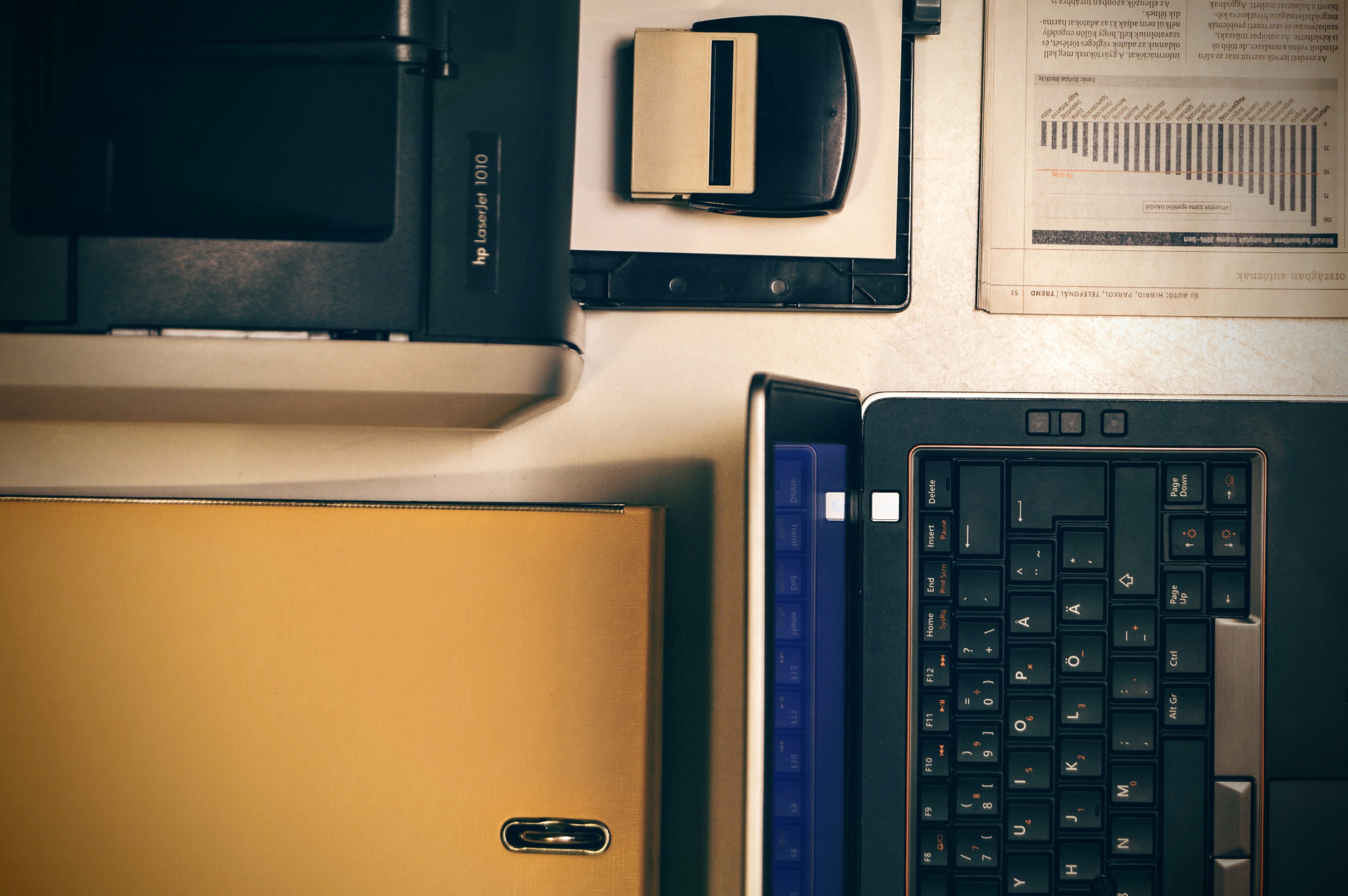 day, technology, computer, office, directly above, 4K, table, black, connection, graph, screen, printer, portable information device, furniture, wireless technology, HD Wallpaper