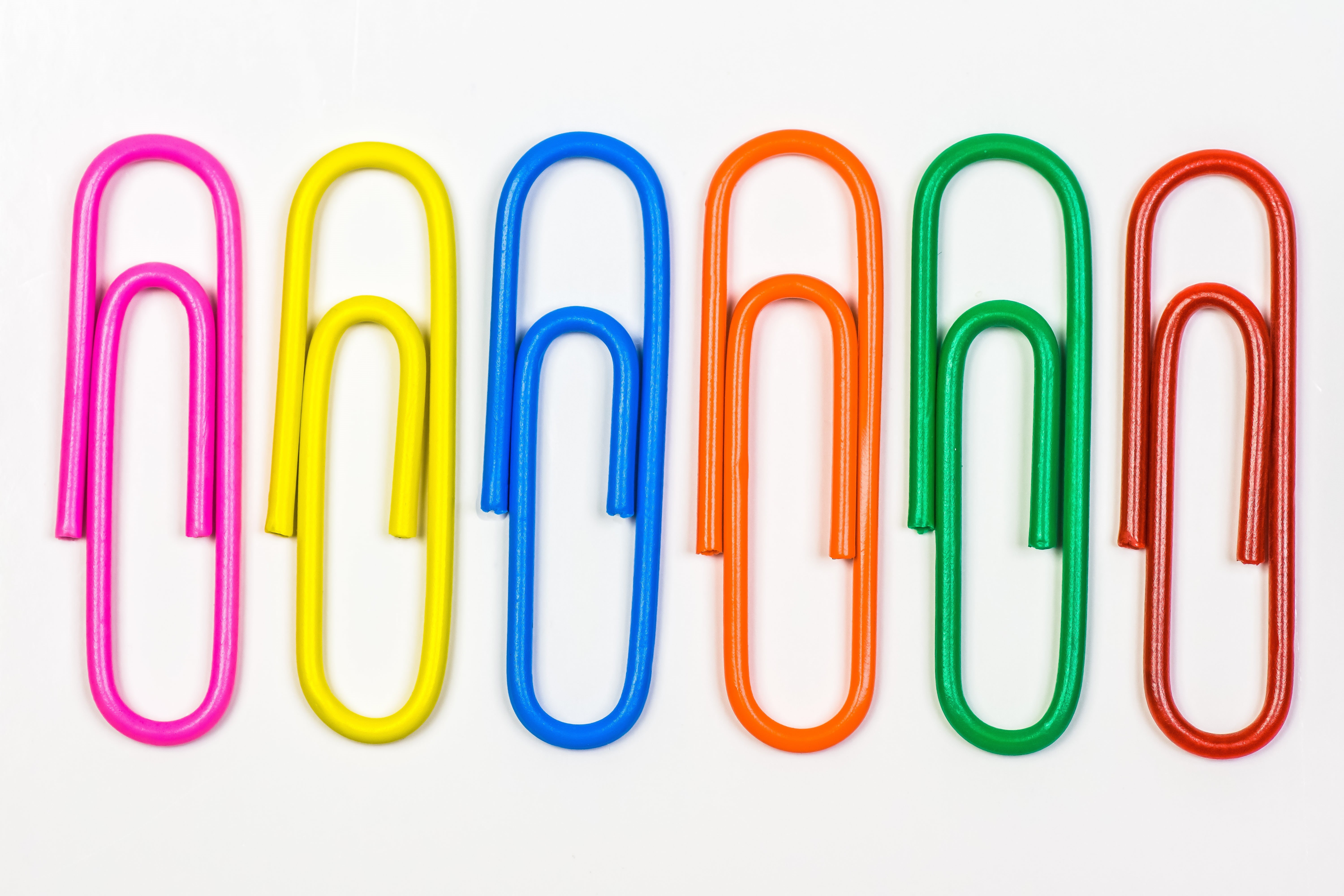 blue, business, group of objects, datailaufnahme, paper clips, macro photo, macro, closeup, studio shot, clips, paperclip, paper clip, close-up, school, HD Wallpaper