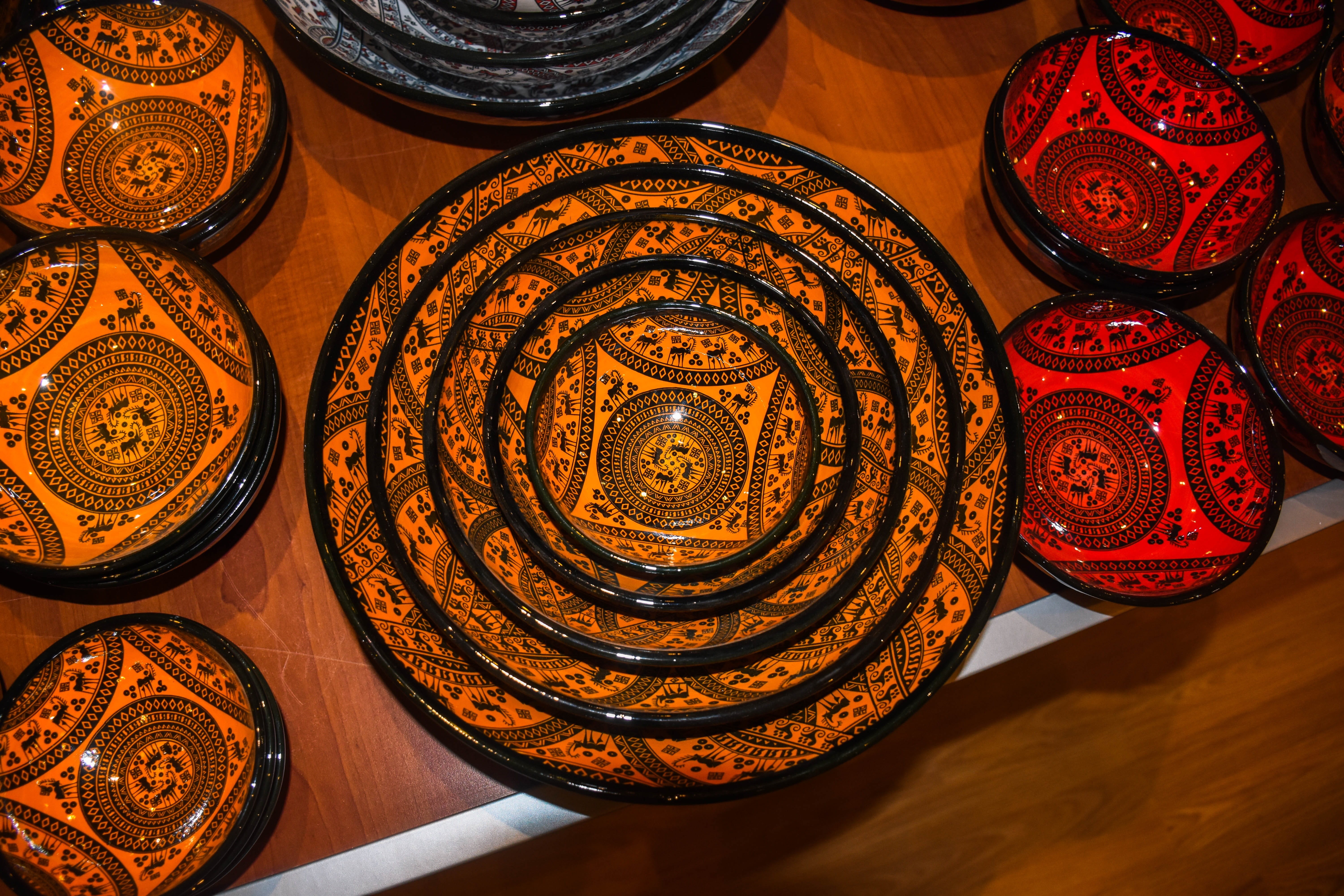 5K, no people, ceramic, decorative, art and craft, plate, close-up, handcrafted, high angle view, table, ornate, arrangement, handicrafts, directly above, HD Wallpaper