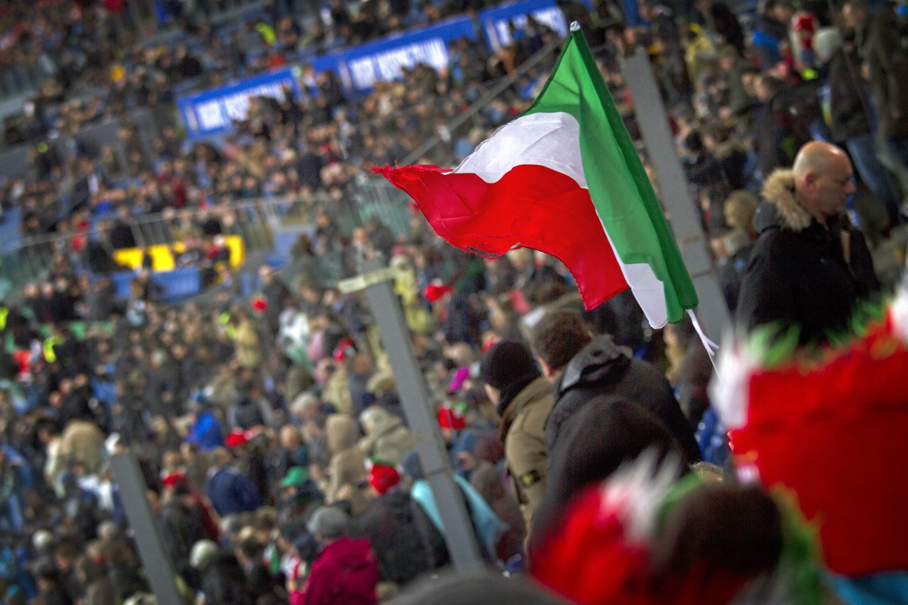 activist, people, group of people, outdoors, men, architecture, rome, olympics, unity, italy flag, sport, protest, 2K, crowd, rugby, tribune, looking, HD Wallpaper