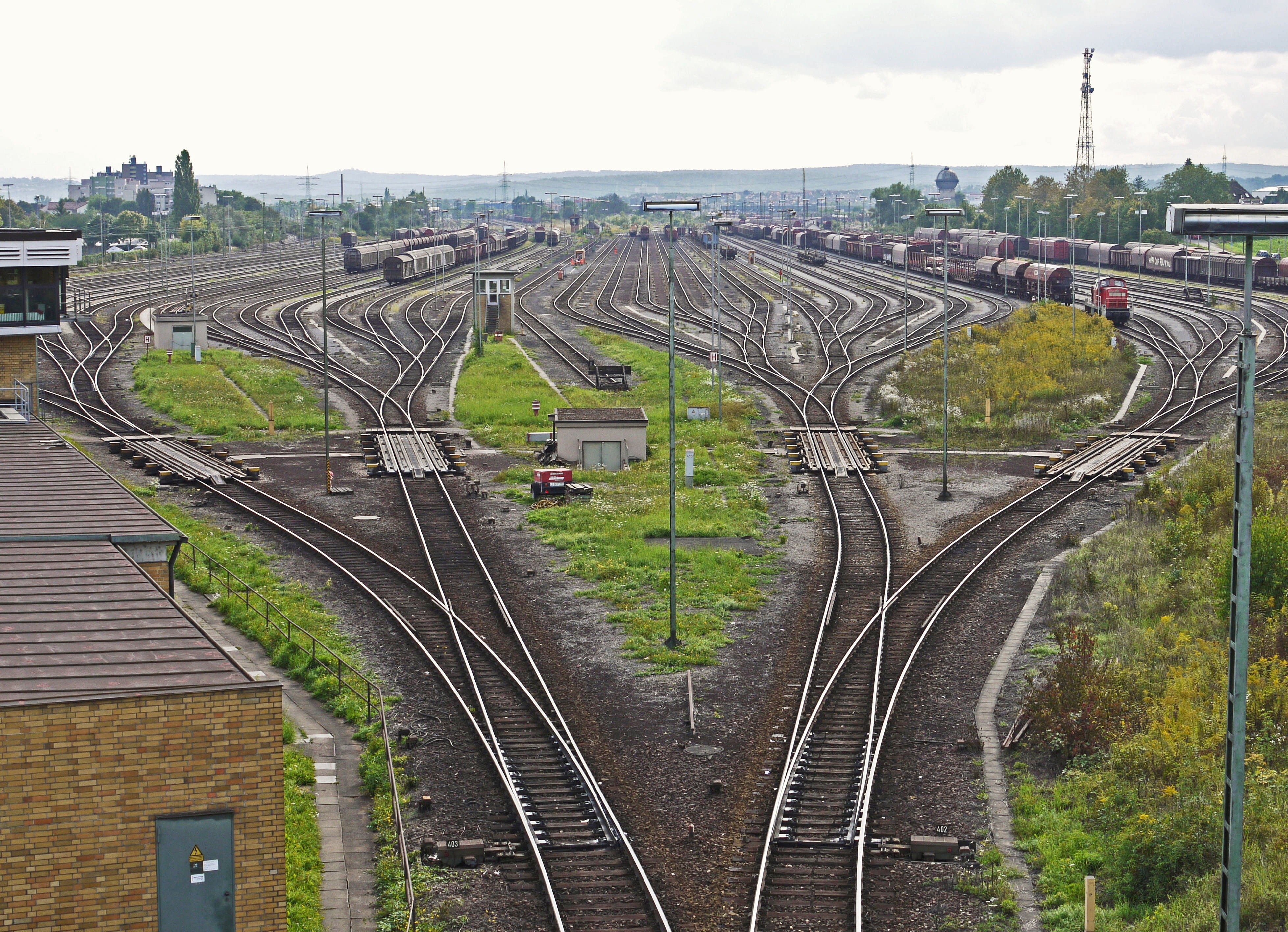 Marshalling Yard, no people, yard, building exterior, city, public transportation, distribution, outdoors, marshalling, mode of transportation, installation platforms, HD Wallpaper