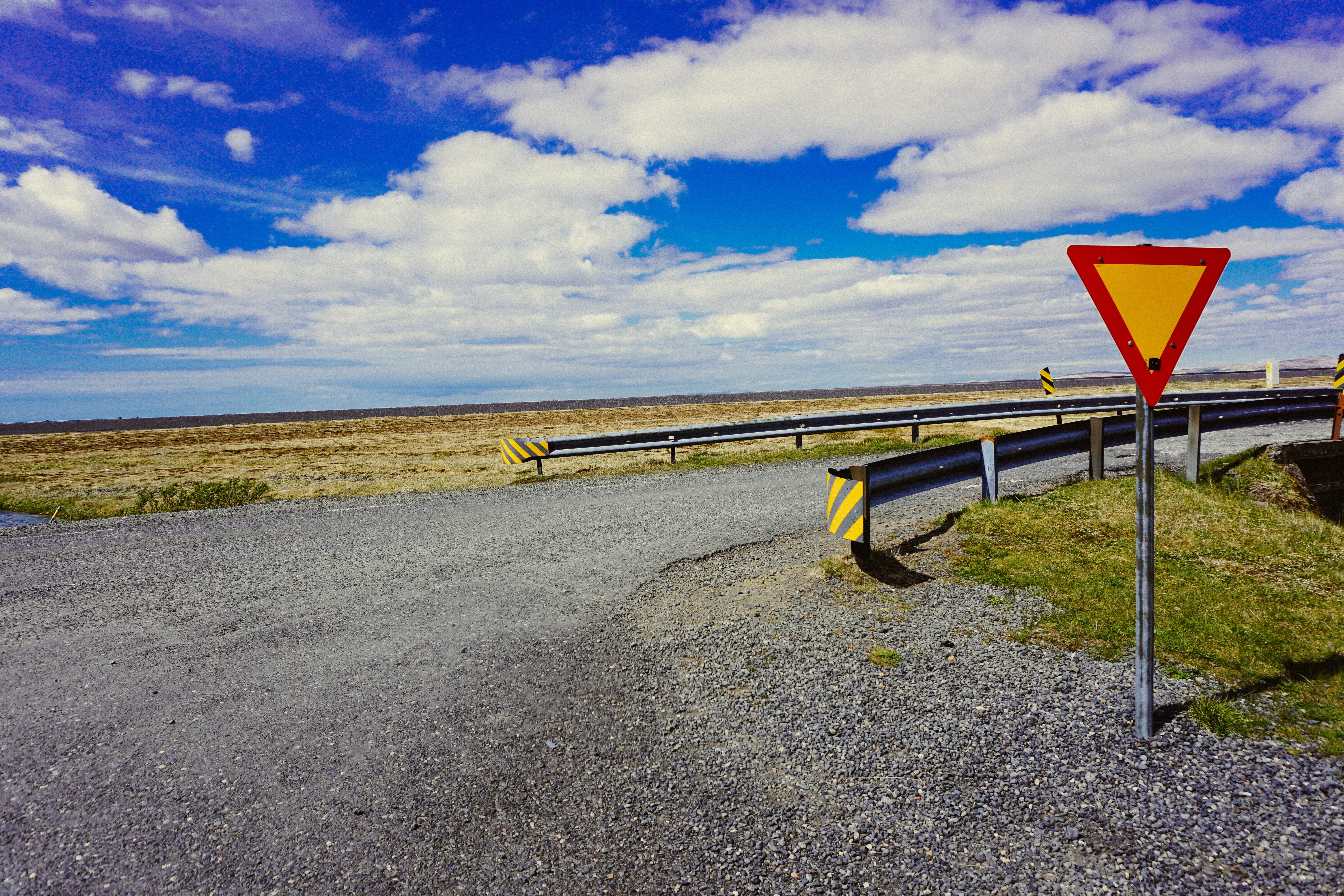 landscape, sky, beauty in nature, cloud - sky, yield, tranquility, crash barrier, no people, tranquil scene, 5K, lost, symbol, transportation, road sign, HD Wallpaper