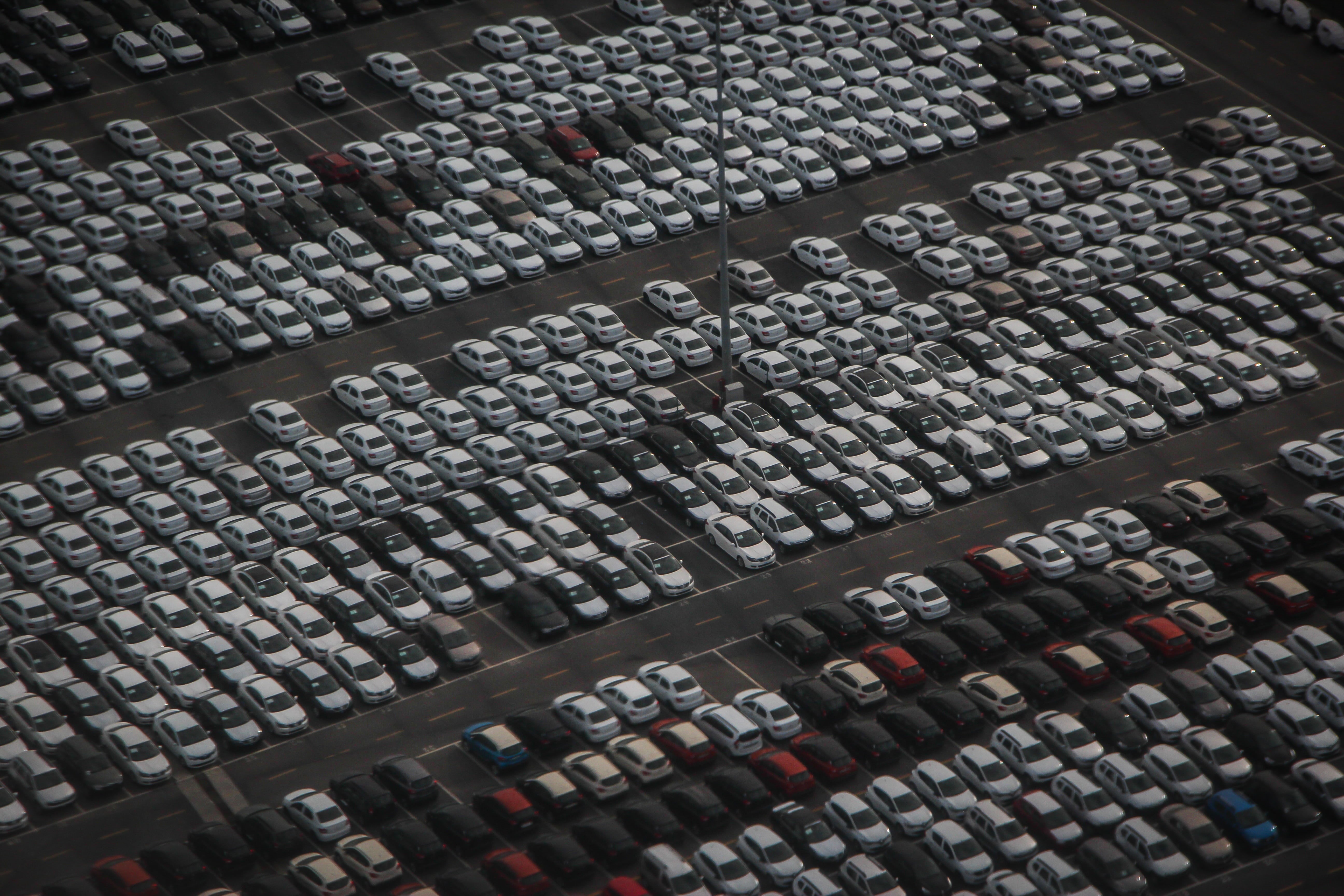 in a row, recording Studio, trade, audio Equipment, repetition, industry, new, sale, parked, push button, parking, sales, large group of objects, no people, HD Wallpaper
