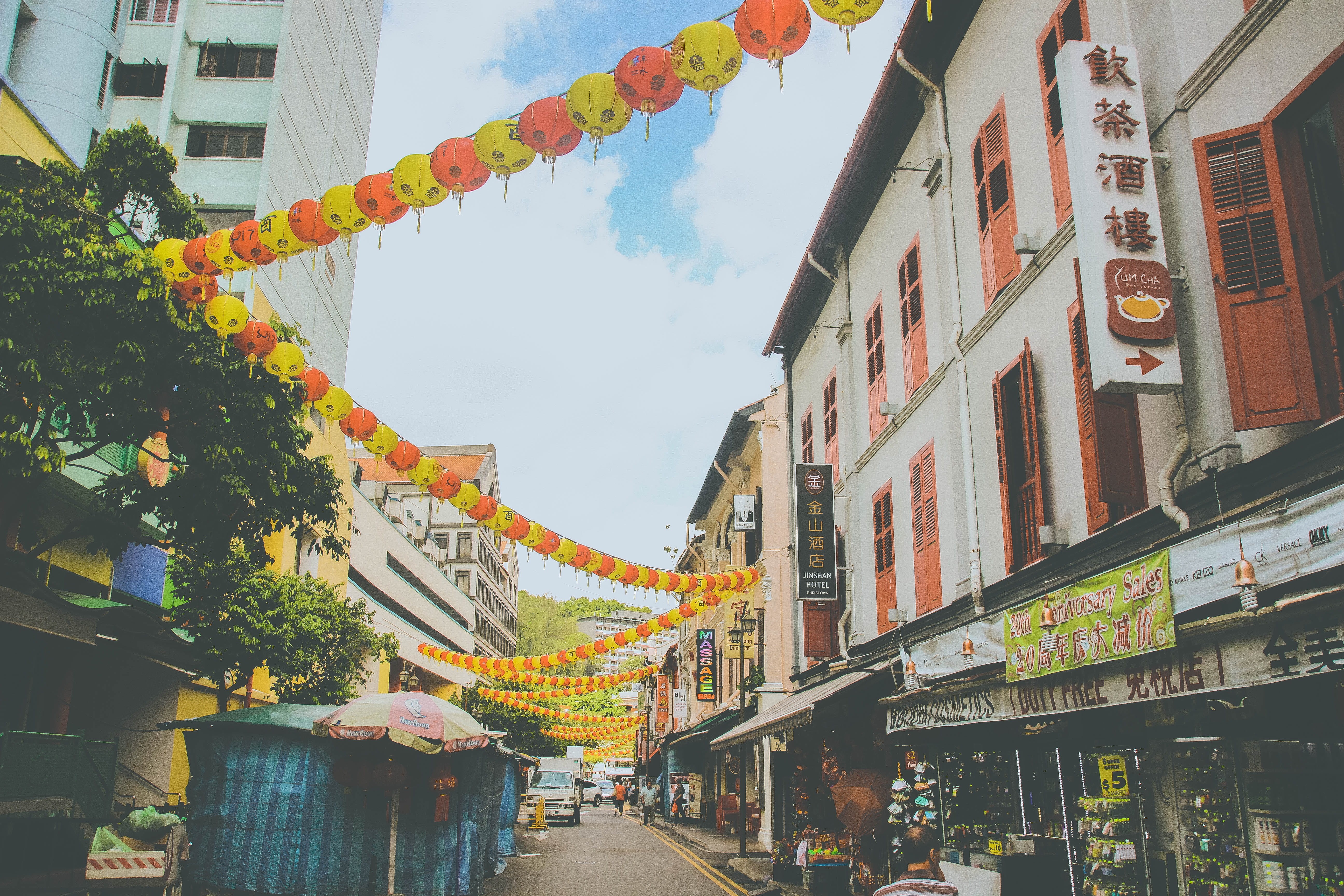 building exterior, bunting, sign, chinese new year, built structure, 5K, sky, blue, buildings, festival, outdoors, architecture, building, city, street, HD Wallpaper