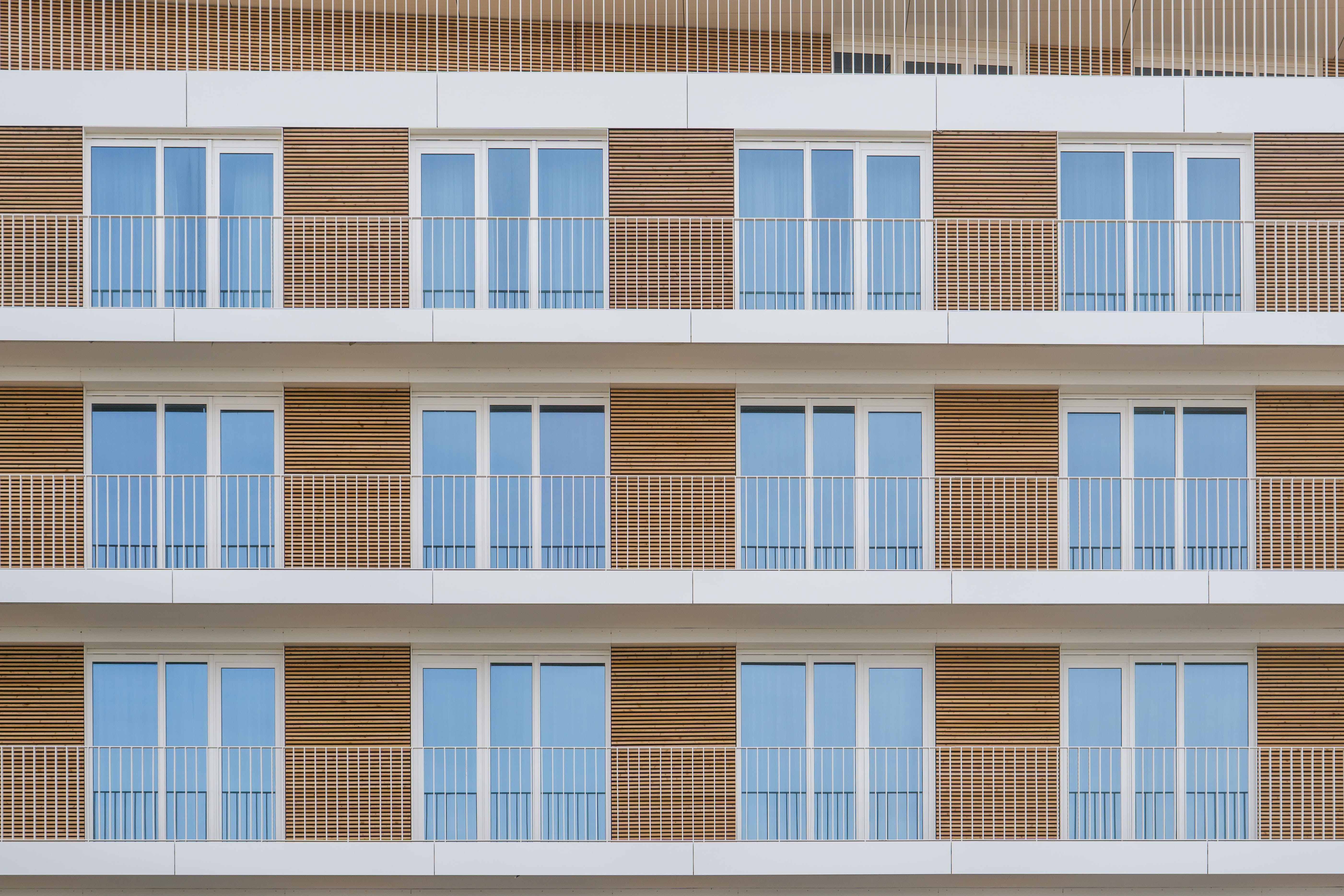 modern, urban, window, full frame, 5K, building exterior, built structure, balcony, clean, day, structure, apartment, facade, blue, architecture, building, HD Wallpaper