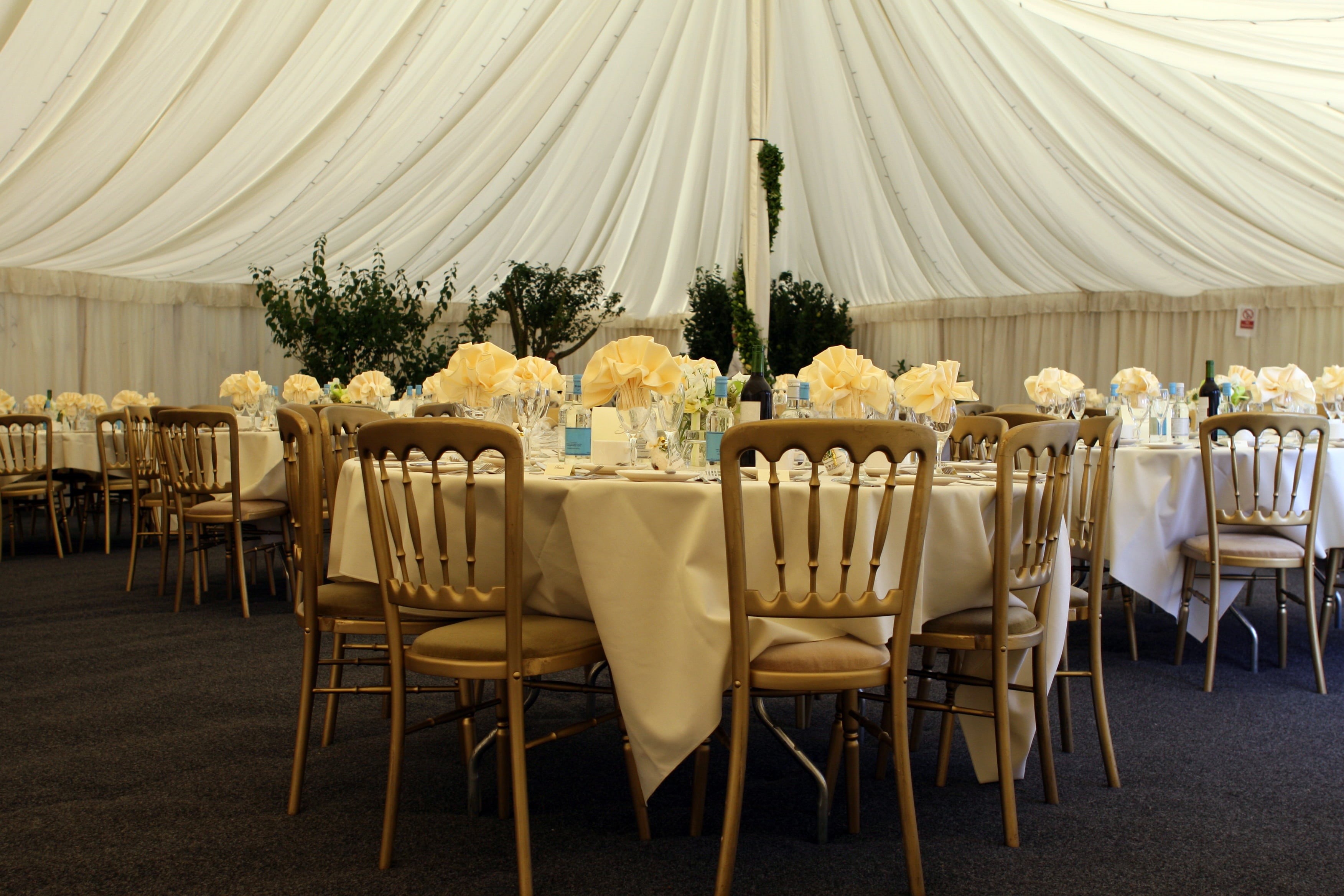 event, bouquet, decoration, indoors, chair, fashion, luxury, marry, seat, fresh, flower arrangement, wedlock, affair, arrangement, wedding ceremony, party, HD Wallpaper