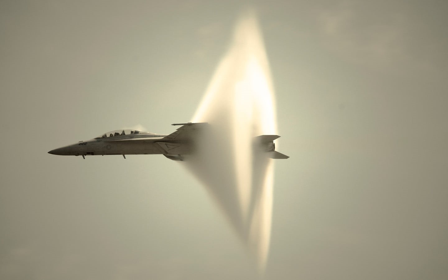 on the move, plane, motion, aerospace industry, mode of transportation, 720P, F/A-18 Hornet, aerobatics, United States Navy, speed, military, low angle view, HD Wallpaper