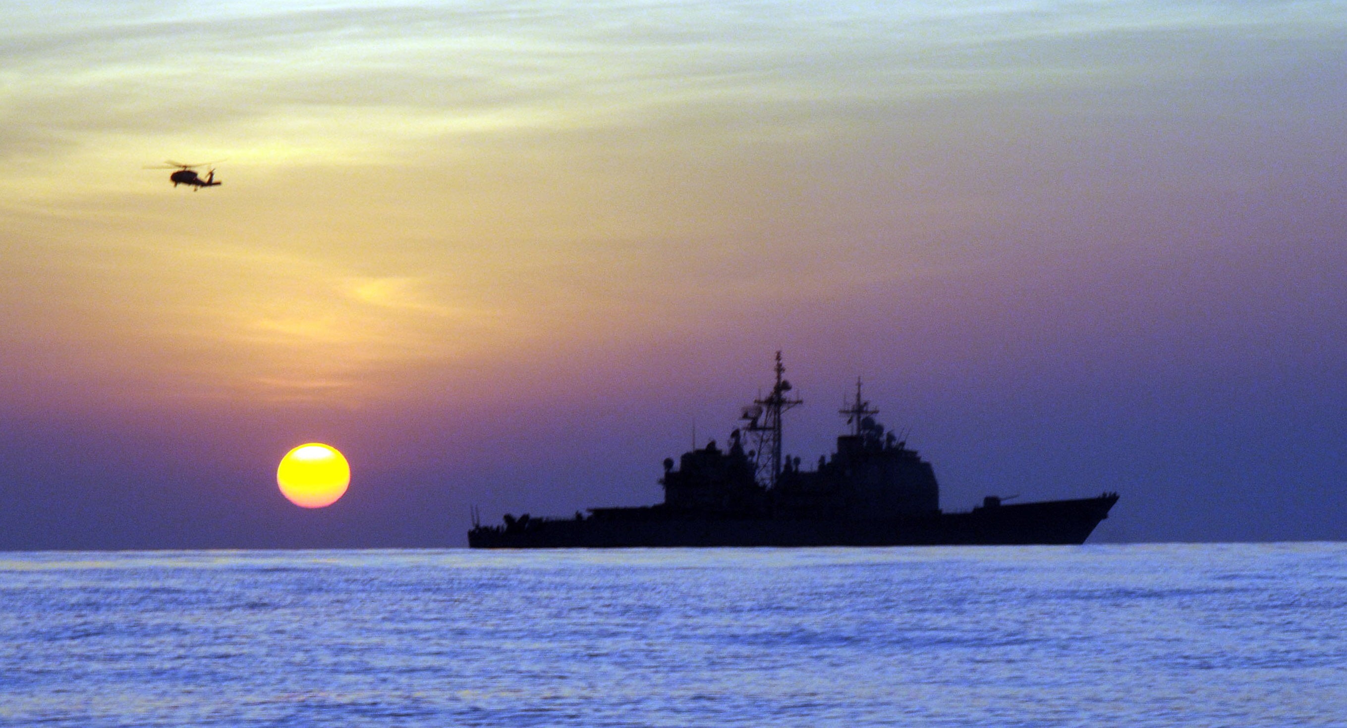 Action, bosphorus, helicopter, sea, sunset, silhouette, USS Chosin, 2K, boat, Task Force 151, HD Wallpaper