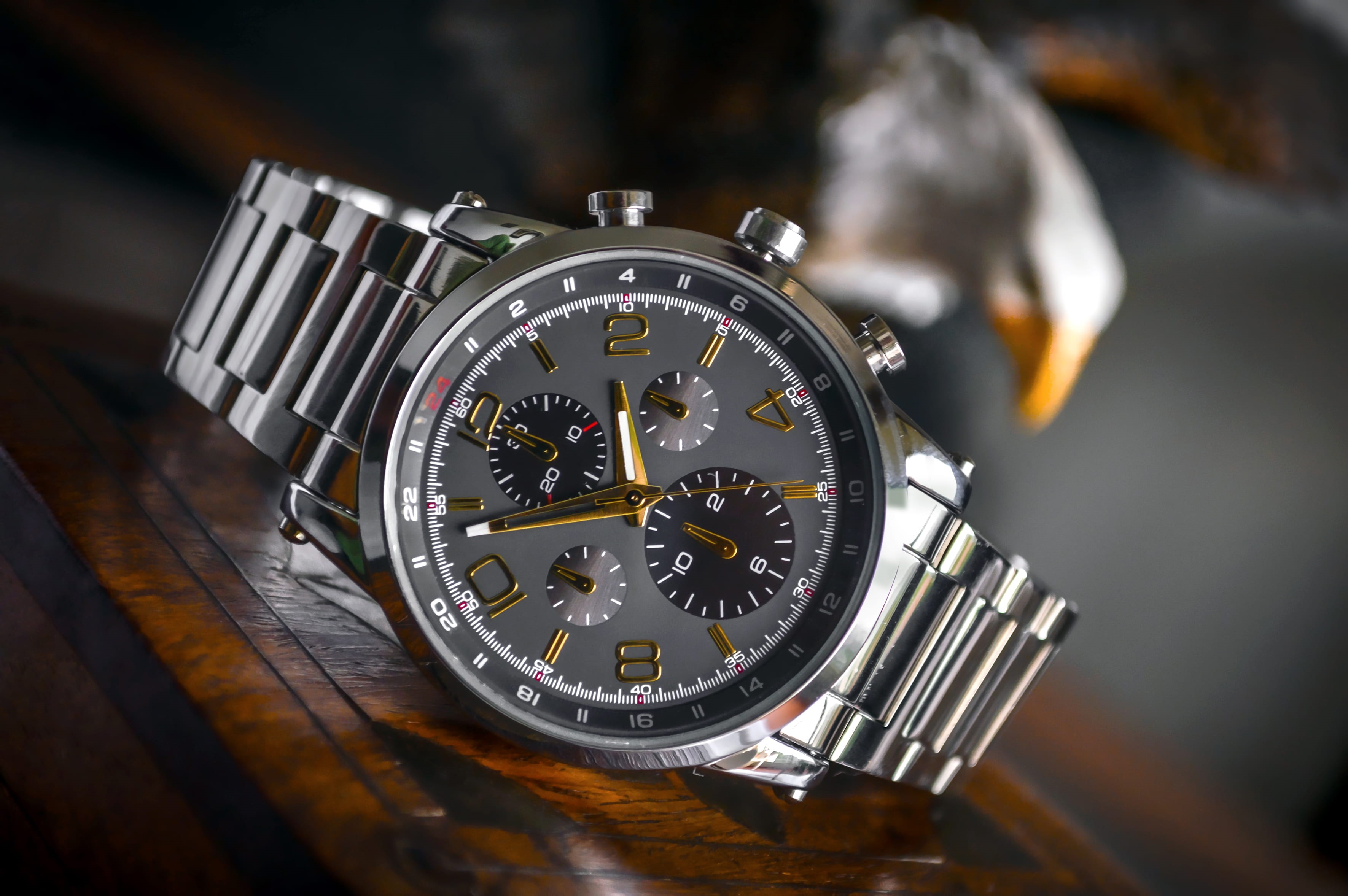 no people, bracelet, personal accessory, clock face, still life, gold, alloy, silver, shiny, close-up, watch, linked, wristwatch, 2K, chrome, minute hand, HD Wallpaper