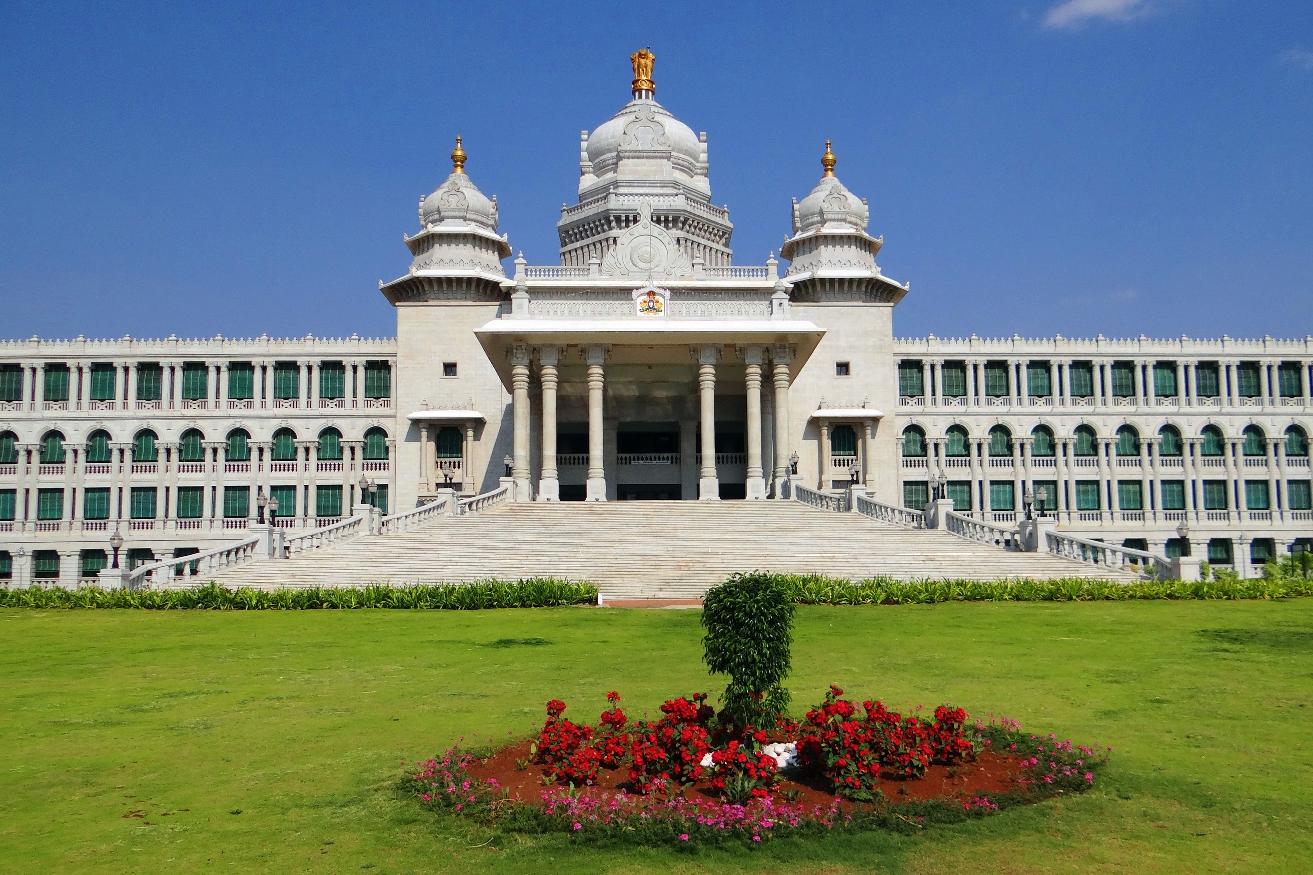 grass, legislative building, clear sky, no people, belgaum, garden, building, city, government, growth, outdoors, legislature, built structure, nature, HD Wallpaper