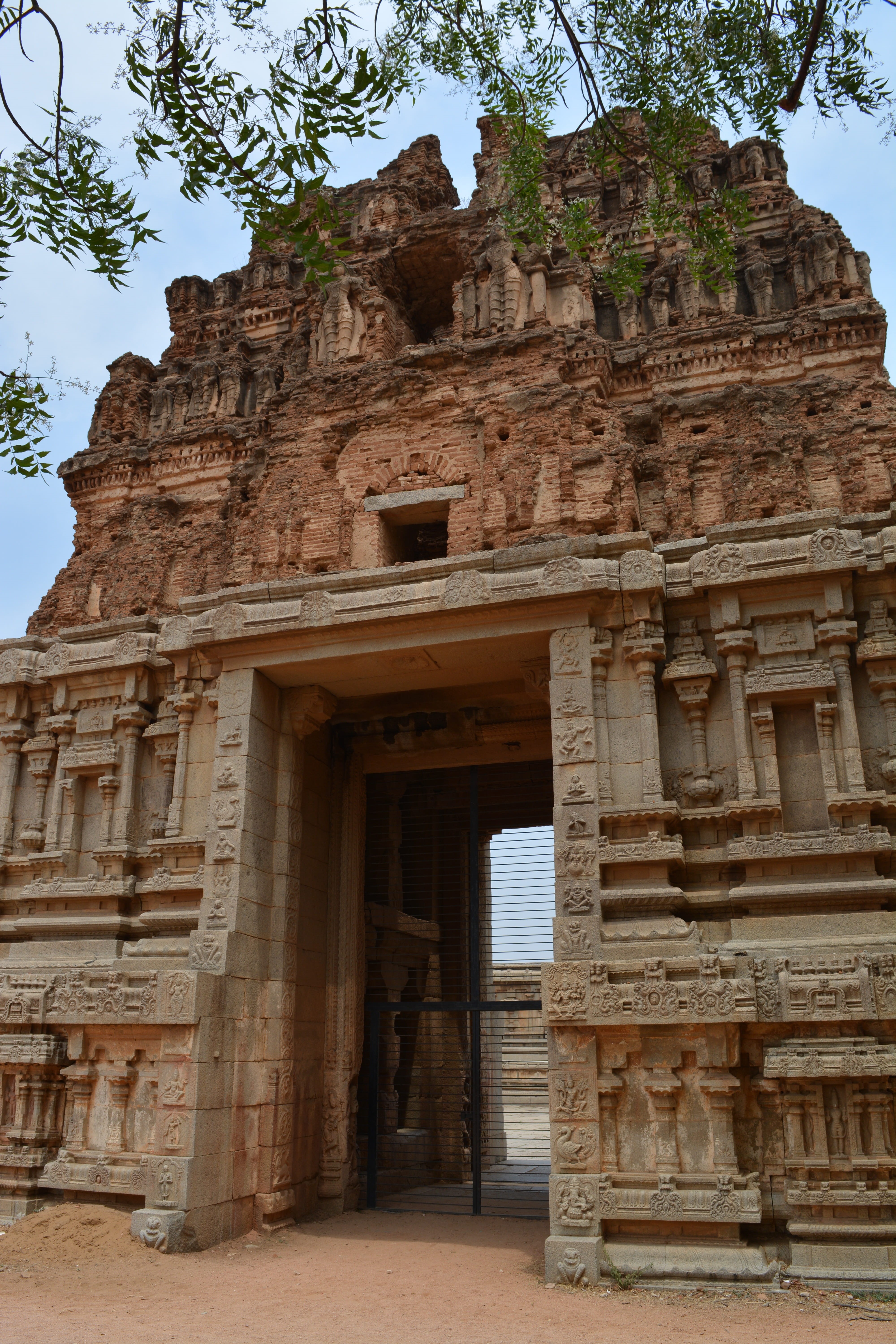 religion, ancient history, travel destinations, famous, traveler, place of worship, culture, ancient, low angle view, temple, ruined, old ruin, building, Phone HD Wallpaper