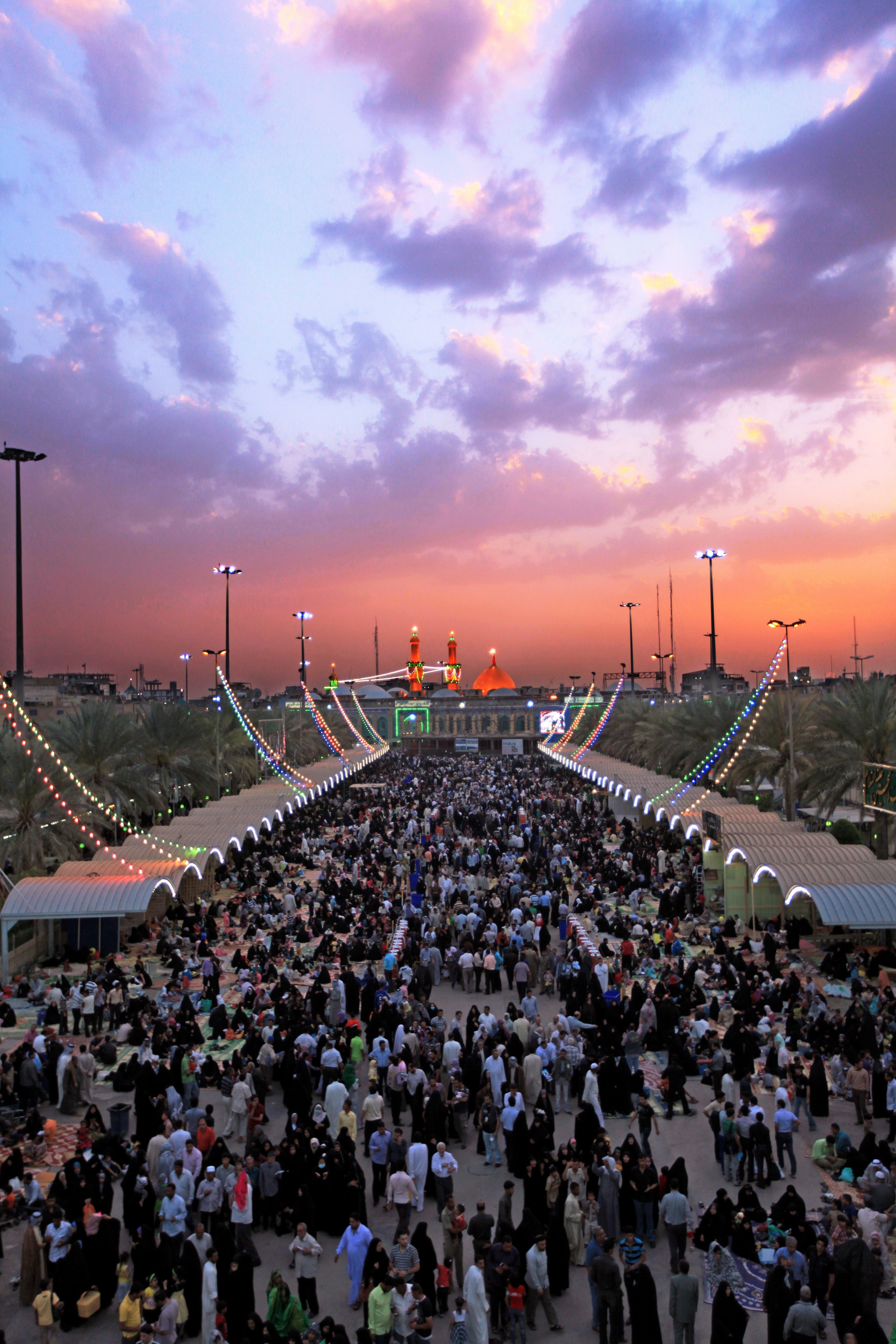 travel destinations, architecture, large group of people, event, nature, crowd, group of people, real people, Imam Hussain, cloud - sky, outdoors, performance, Phone HD Wallpaper
