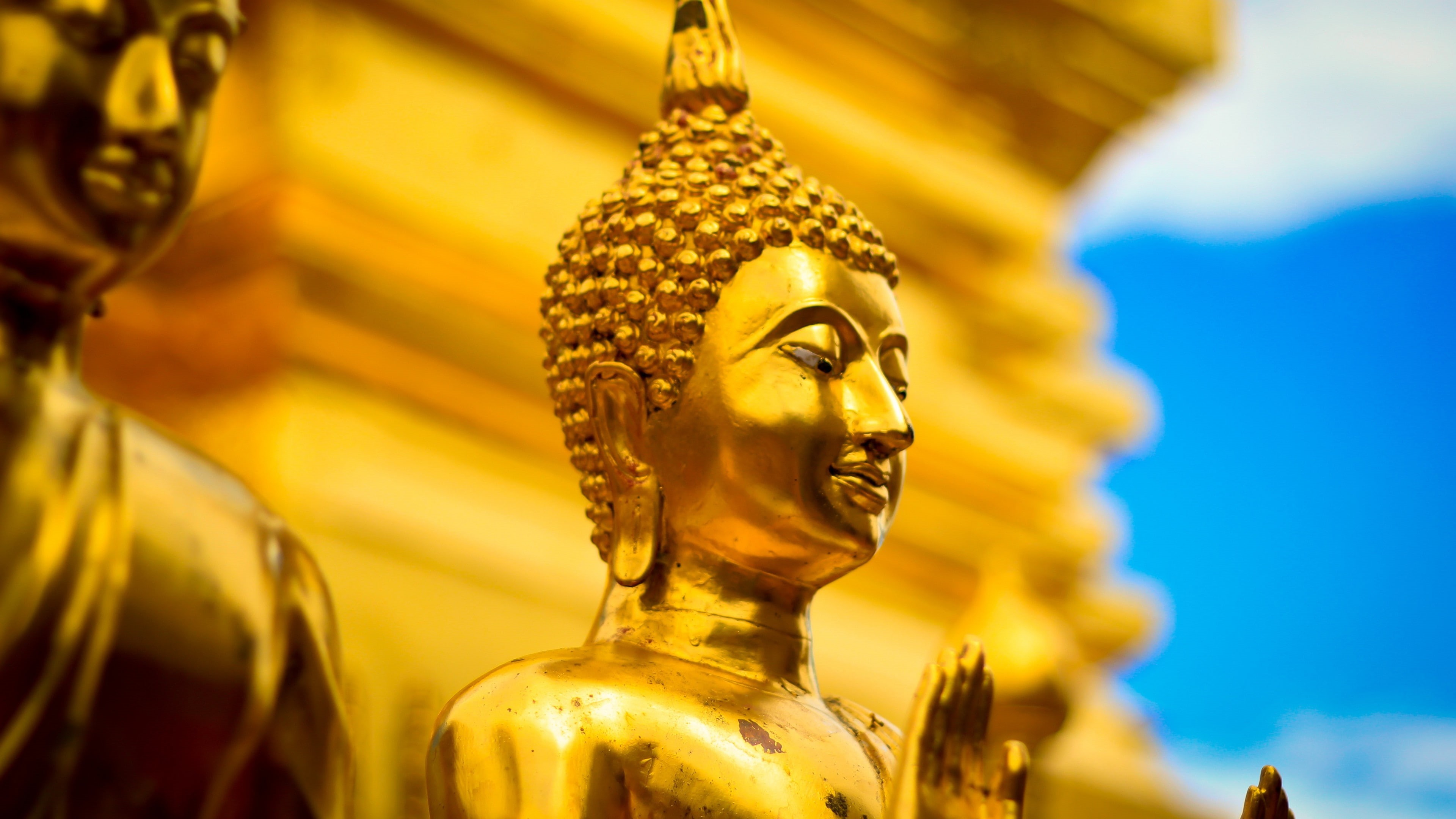 Buddhism, Asia, depth of field, landscape, temple, gold, 4K, Buddha, Thailand, clouds, statue, face, nature, HD Wallpaper