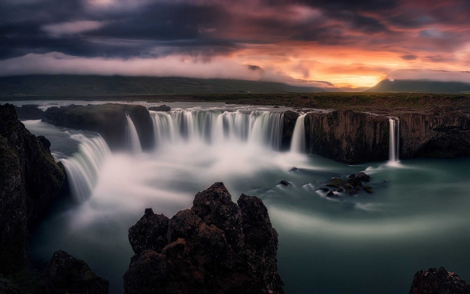 rock, no people, mist, idyllic, falling water, tranquil scene, 1080P, nature, outdoors, cloud - sky, sky, cliff, waterfalls, motion, solid, HD Wallpaper