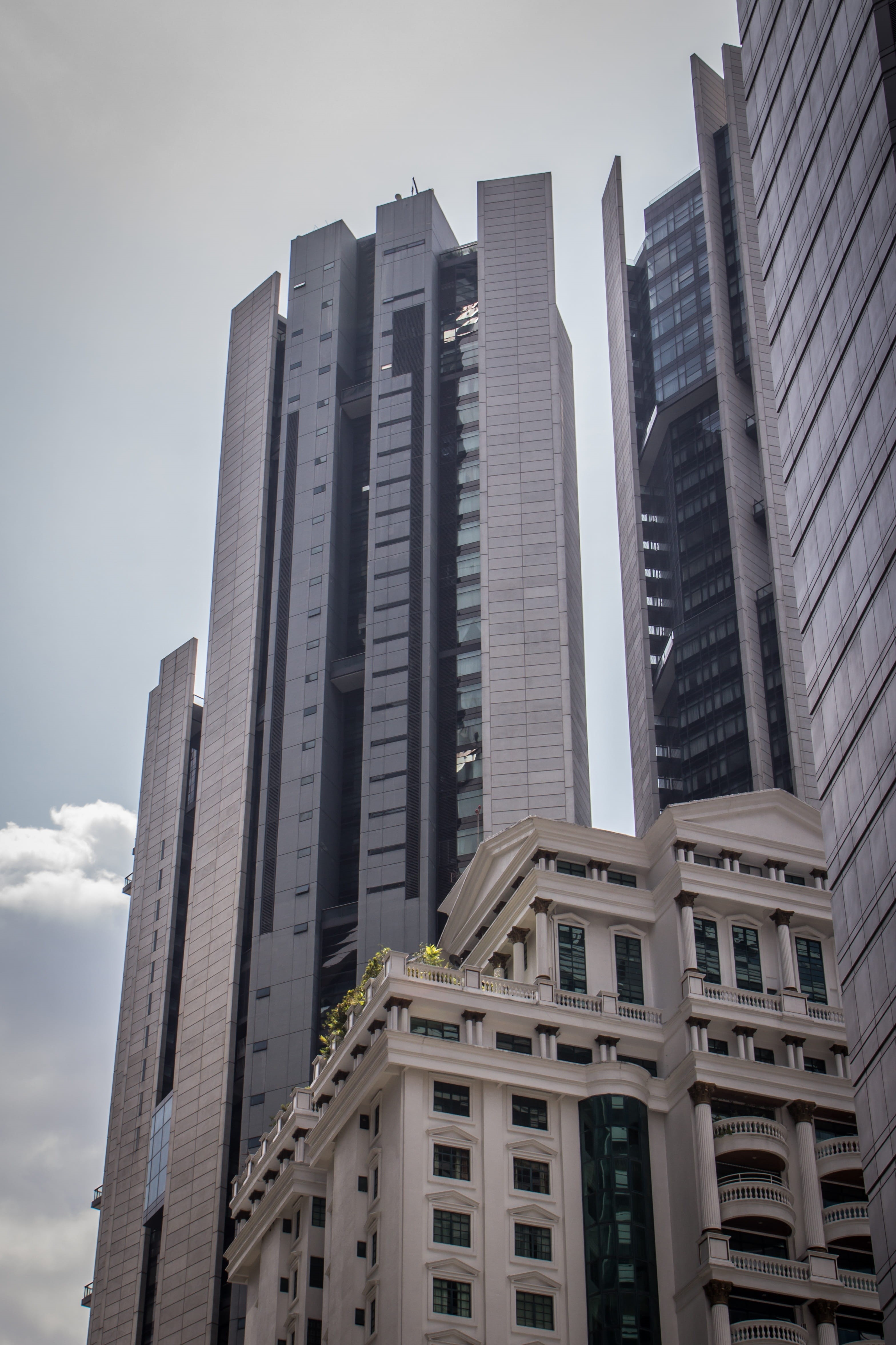 tower, petronas, sky, day, office, outdoors, skyscraper, lumpur, architecture, apartment, window, clear sky, kong kuala, Towers, city, landmark, Malaysia, Phone HD Wallpaper