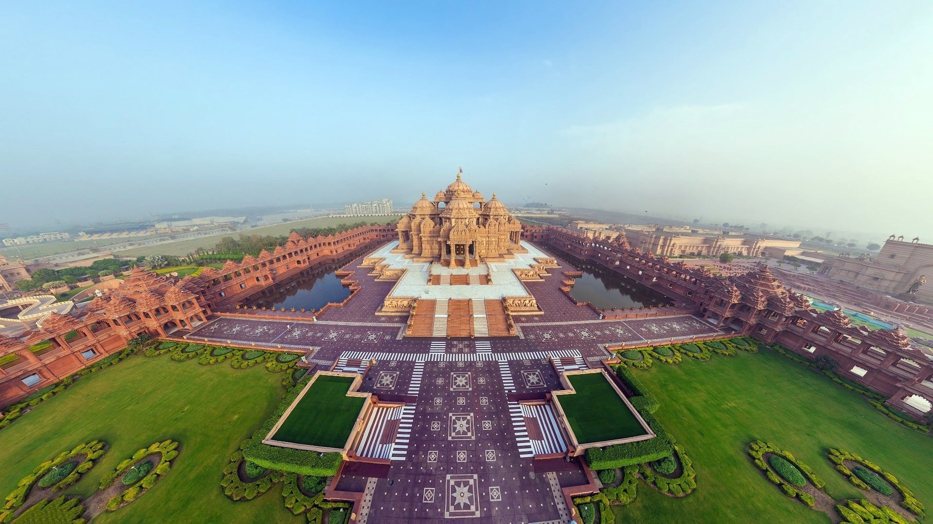 building, high angle view, day, architecture, cityscape, Top view, history, grass, sport, copy space, travel destinations, city, Akshardham temple, India, HD Wallpaper
