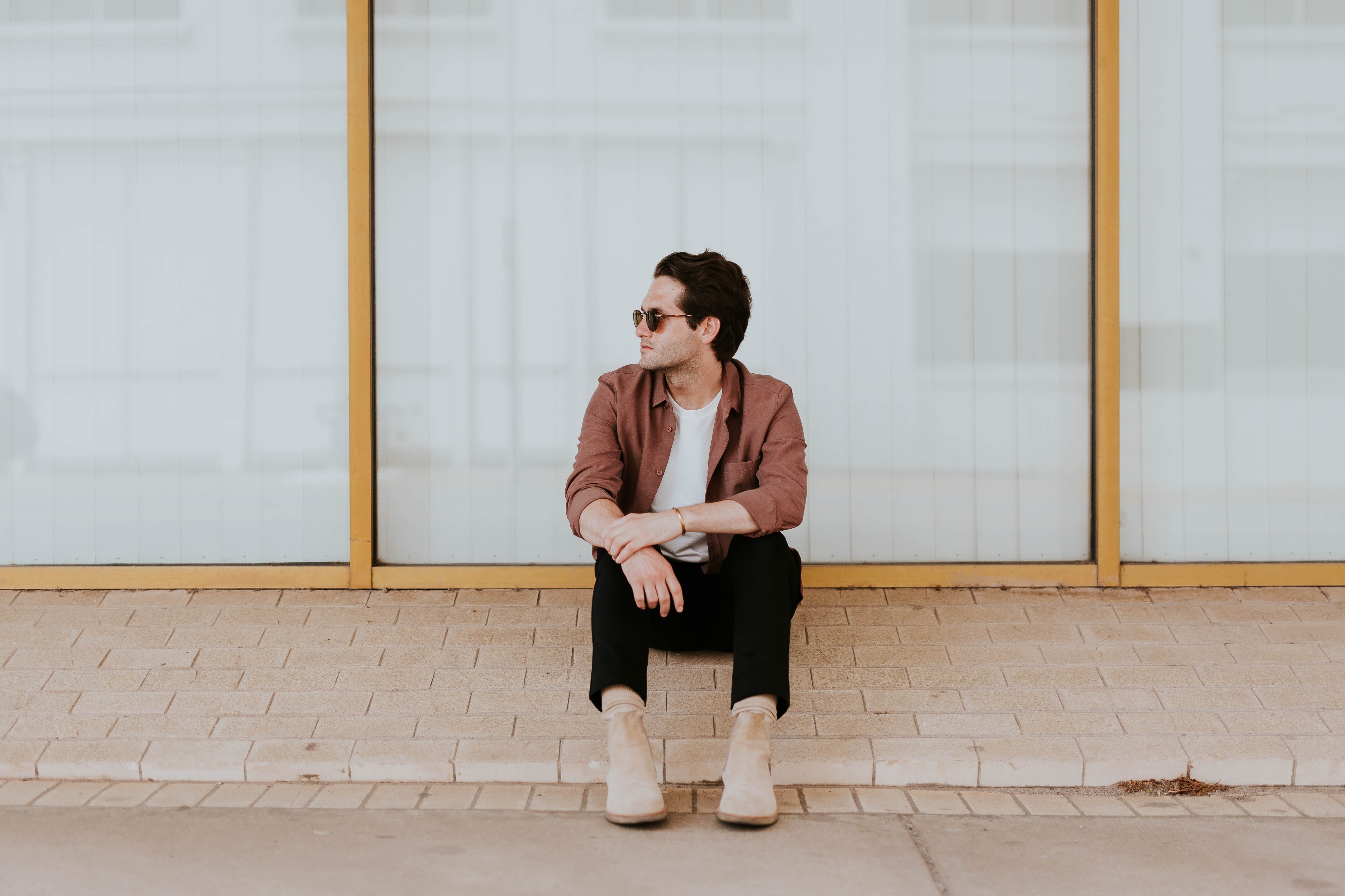 brown, outdoors, shirt, male, built structure, indoors, contemplation, fashion, shoes, people, man, day, front view, education, beside, mobile Phone, red, HD Wallpaper