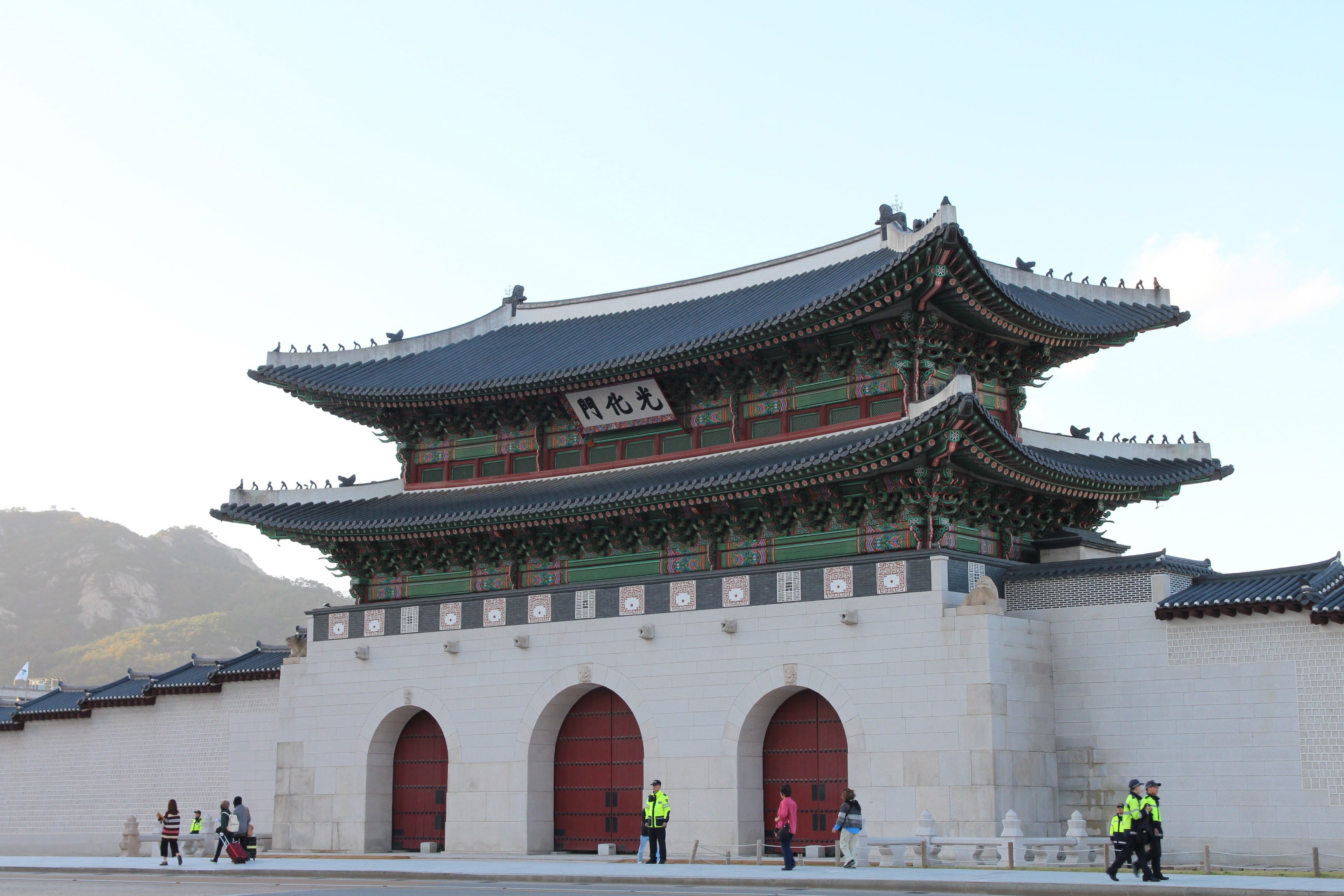 nature, building exterior, built structure, korea, travel, architecture, tourism, blue, 2K, tourist, gwanghwamun, sejongno, real people, outdoors, sky, HD Wallpaper