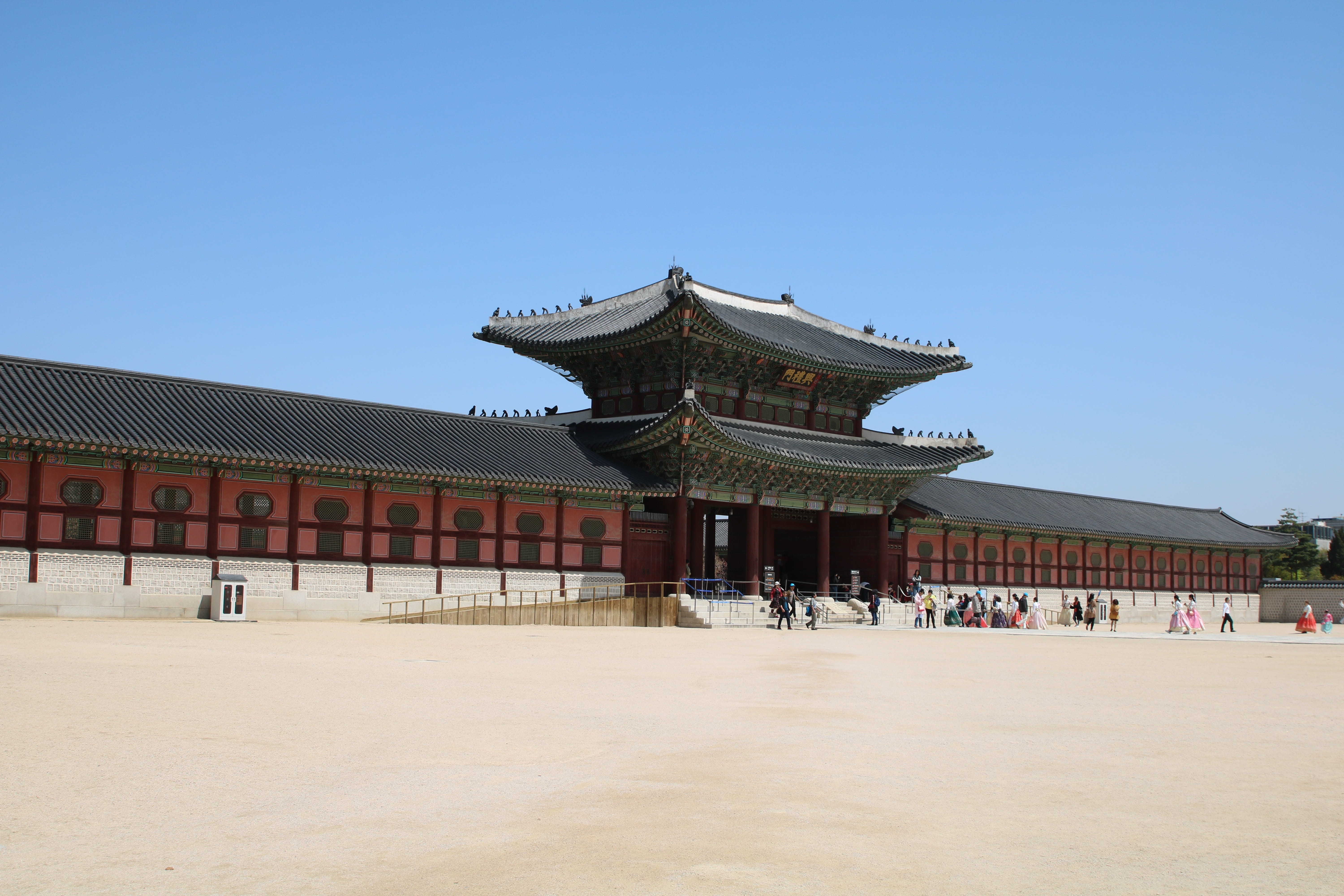 spirituality, travel destinations, building exterior, building, belief, seoul, roof, republic of korea, architecture, day, korean, korea, built structure, HD Wallpaper