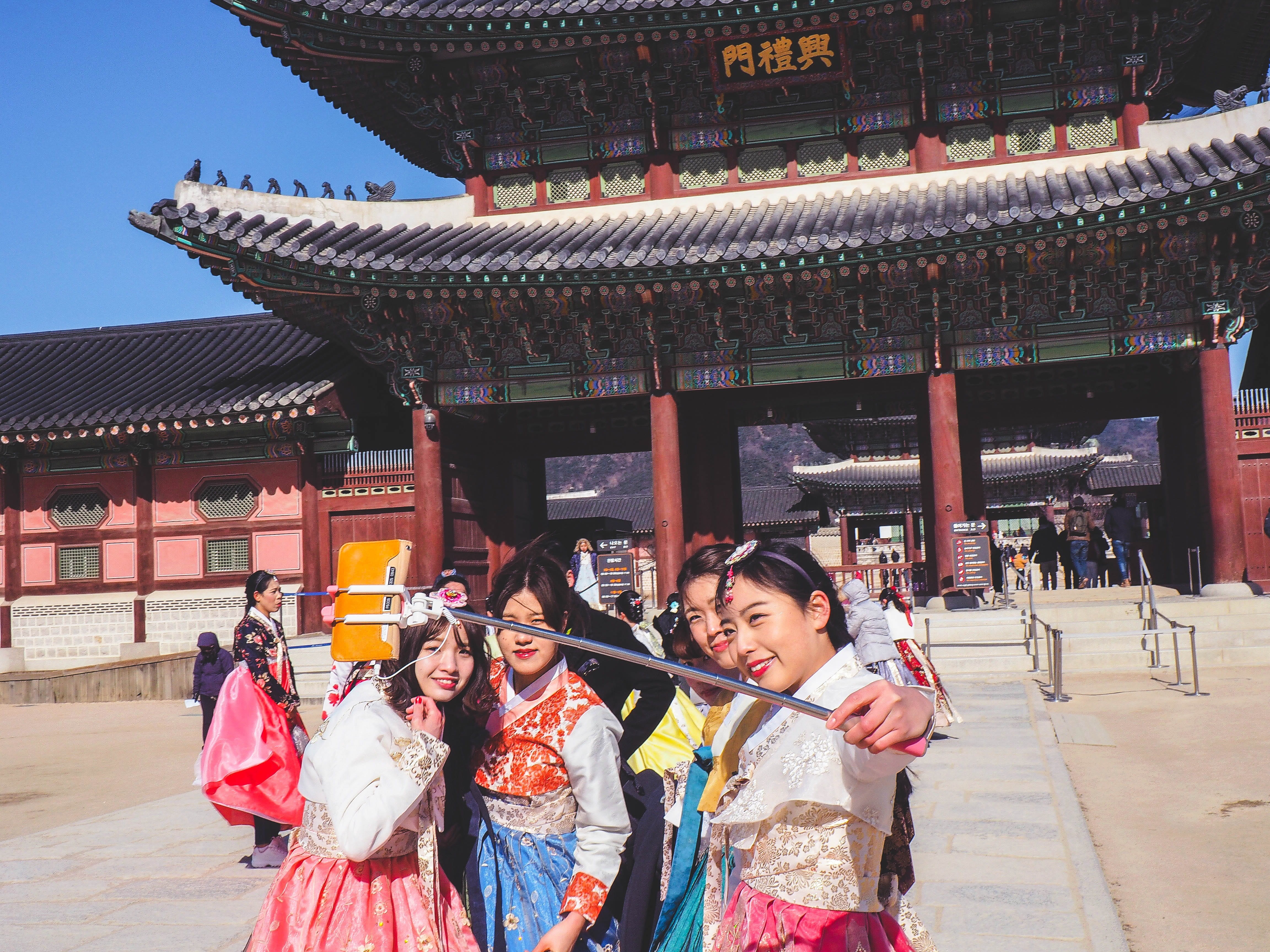 travel destinations, traditional clothing, lifestyles, built structure, day, adult, architecture, japanese, travel, 4K, seoul, place of worship, people, HD Wallpaper