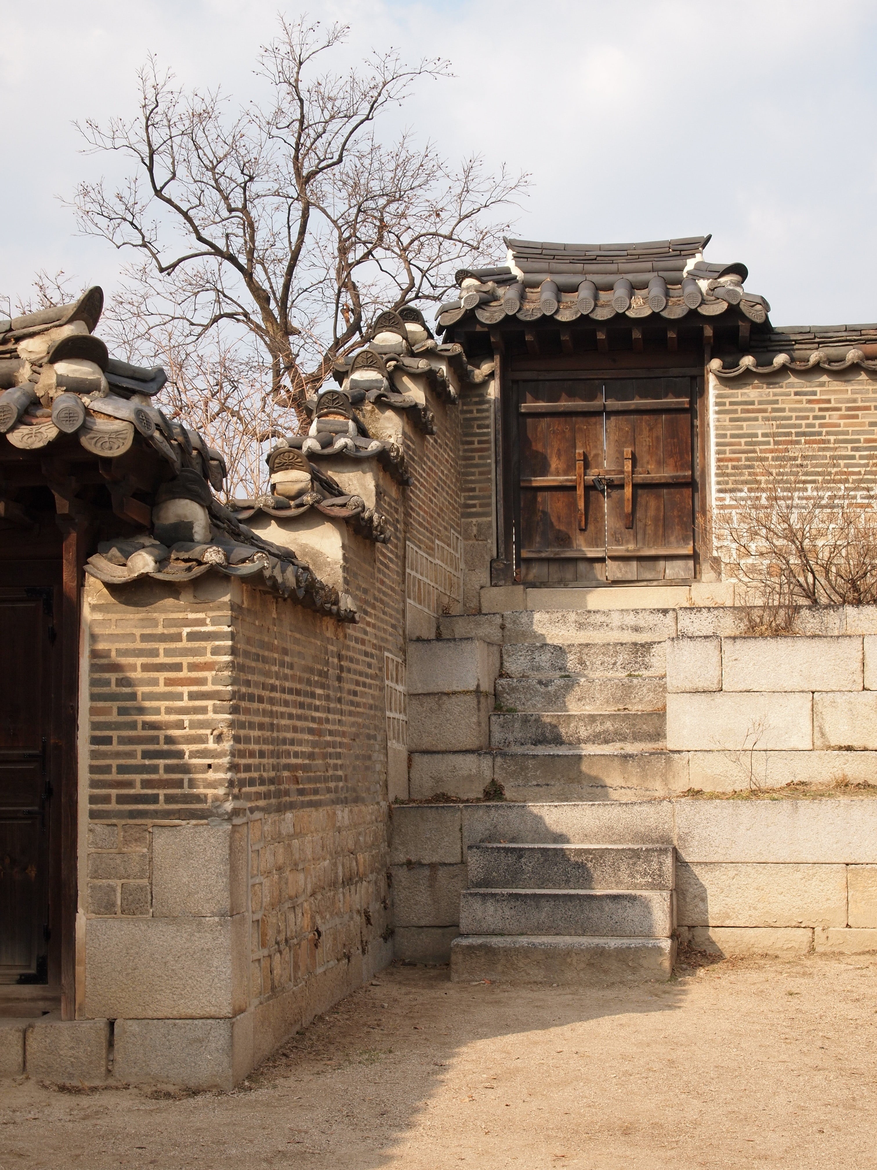nature, building exterior, architecture, tree, stone wall, built structure, house, wall, no people, bare tree, outdoors, sunlight, plant, the past, republic of korea, Phone HD Wallpaper