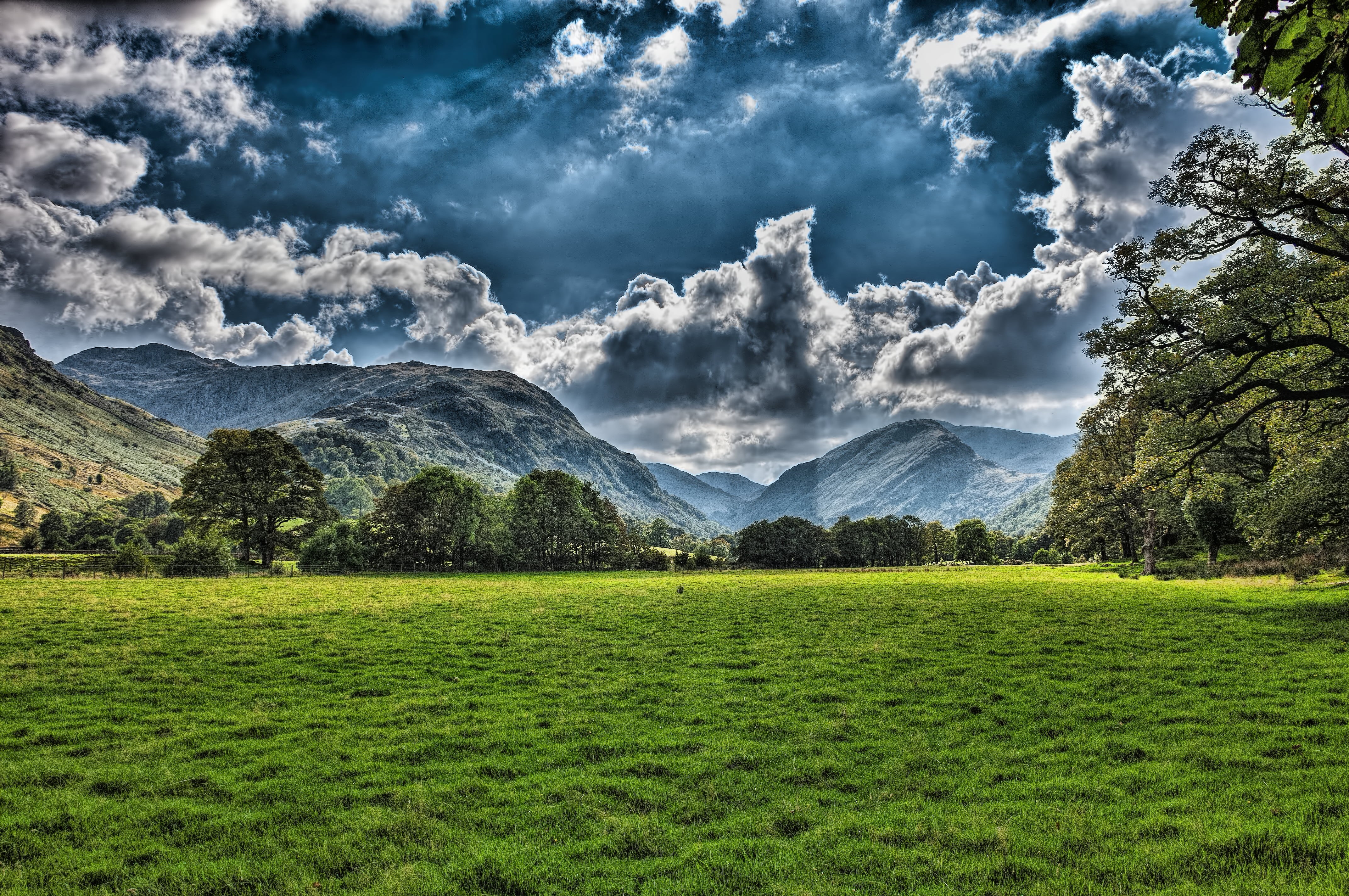 scenics, across, tree, blue, plains across, Lake District, Borrowdale, mountain, Meadow, mountains, blue sky, grassy, 4K, cloud - Sky, nature, landscape, HD Wallpaper