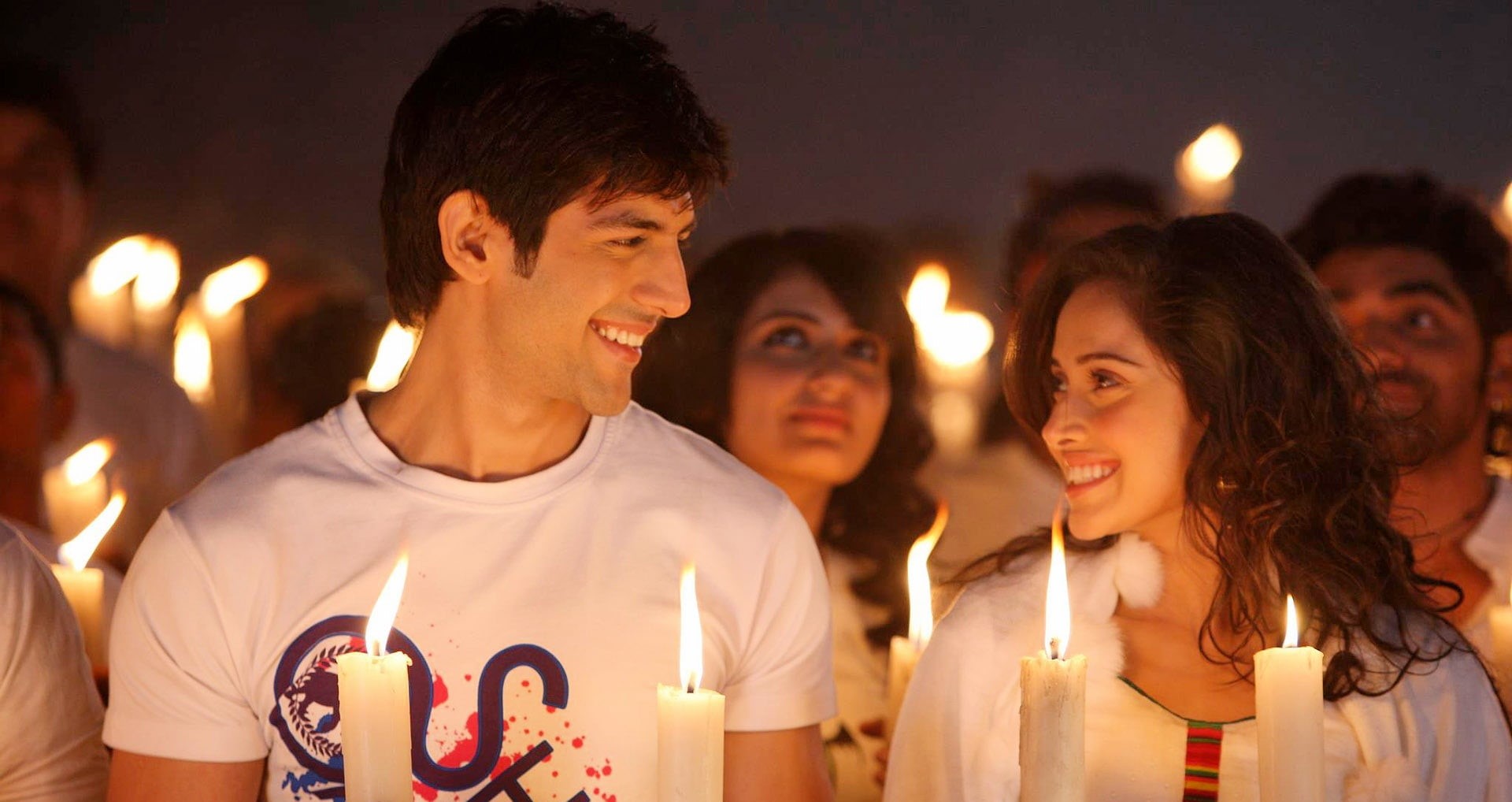 group of people, 2013, event, Bollywood Movies, men, emotion, akaash, smiling, Movies, burning, neck, headshot, food and drink, flame, adult, black, s, HD Wallpaper