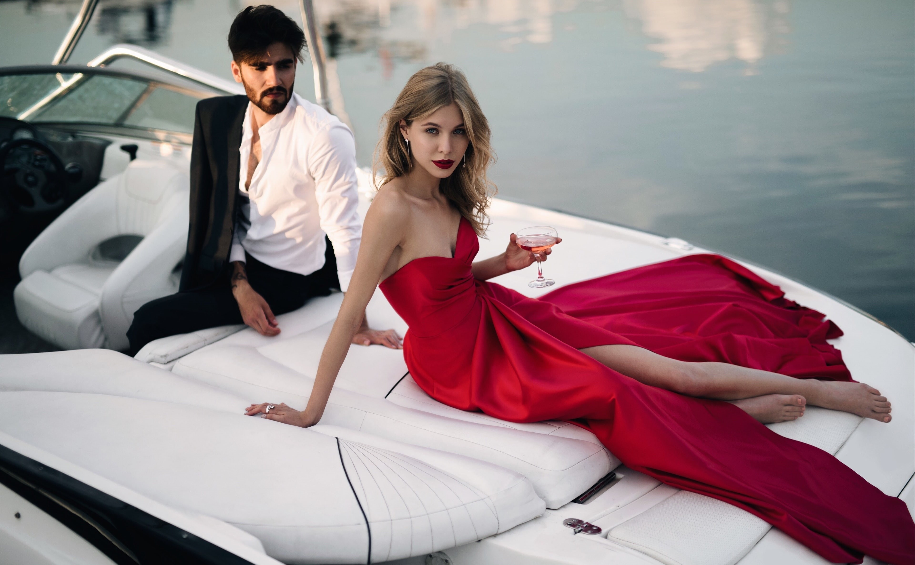 couple - relationship, portrait, leisure activity, cruiser, Outdoors, Travel, Boat, BowRider, Honeymoon, lifestyles, young men, young adult, 4K, Girls, HD Wallpaper