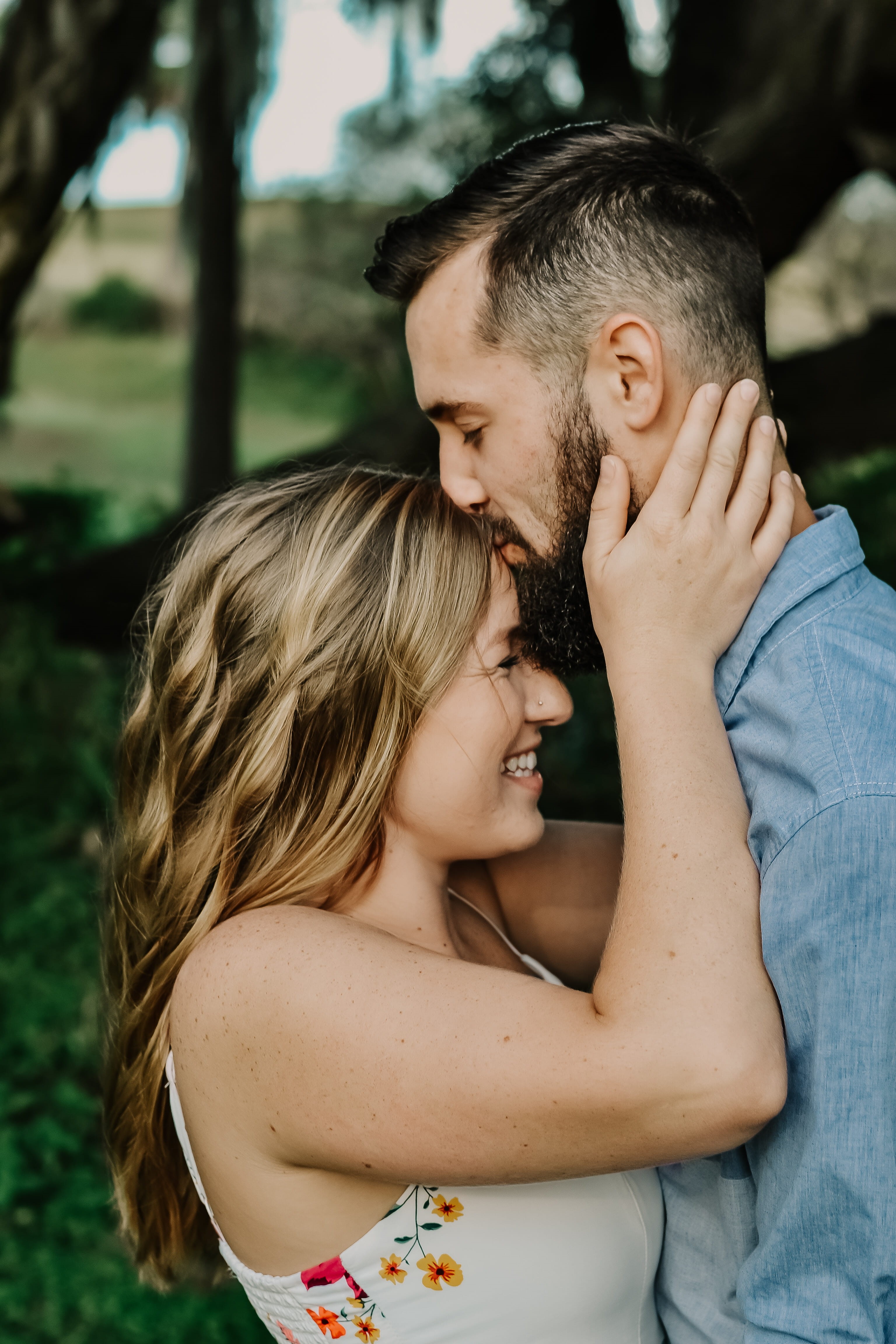caucasian Ethnicity, togetherness, women, smiling, forehead, lifestyles, happiness, passion, young Adult, together, girlfriend, kisses, love, portrait, Phone HD Wallpaper