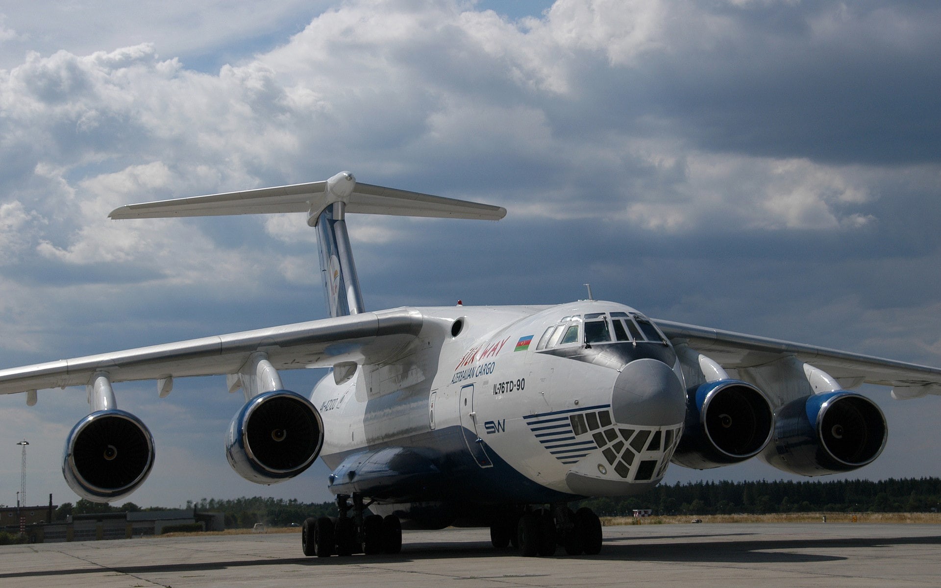 mode of transportation, outdoors, army, ilyushin il 76, military airplane, no people, 1080P, day, cloud - sky, airplane, aircraft wing, air vehicle, stationary, HD Wallpaper