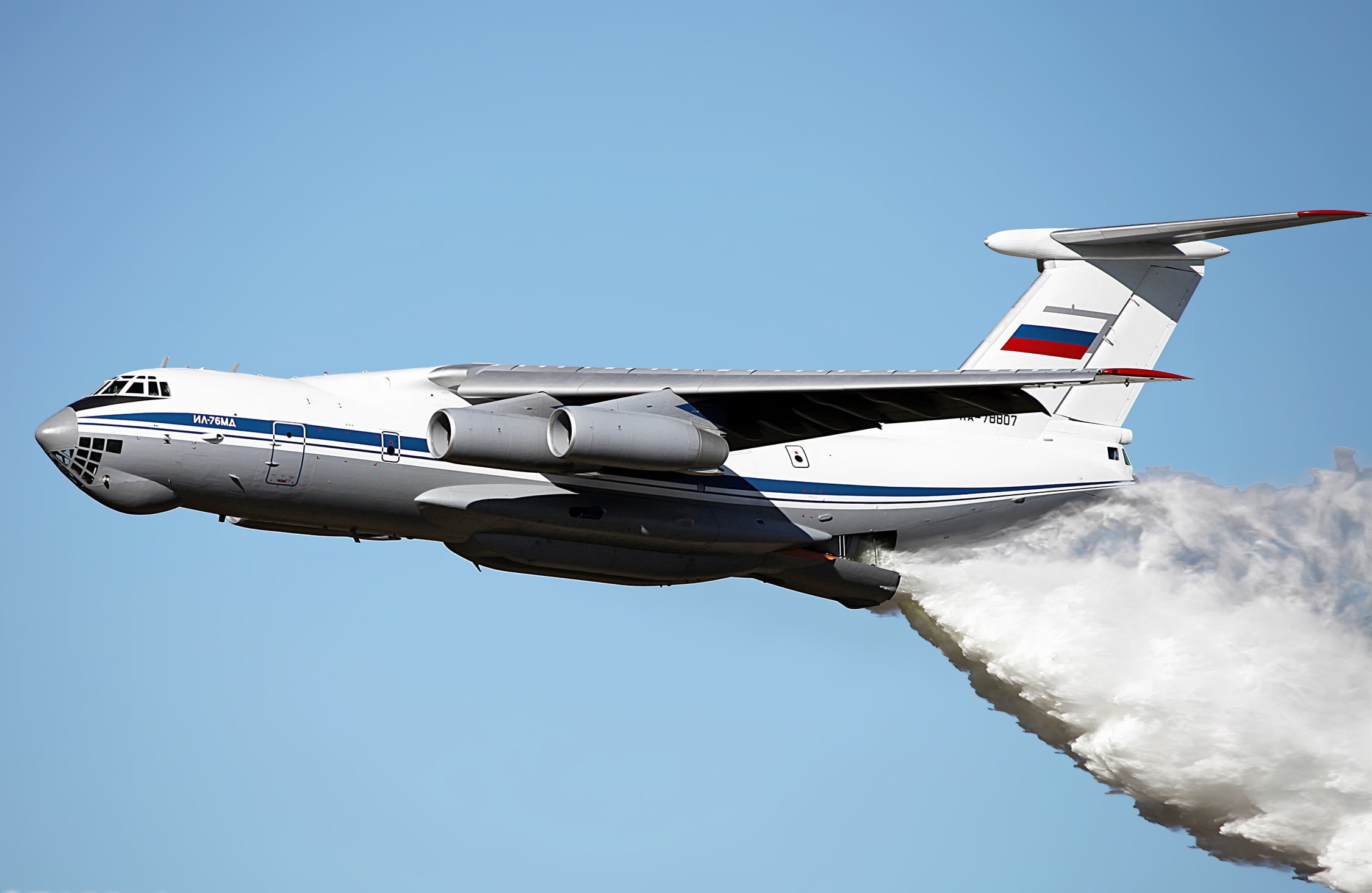 travel, Flight, mode of Transport, Water, flying, gray, aircraft Wing, sky, engine, BBC, low angle view, landing - Touching Down, speed, blue, airport, HD Wallpaper