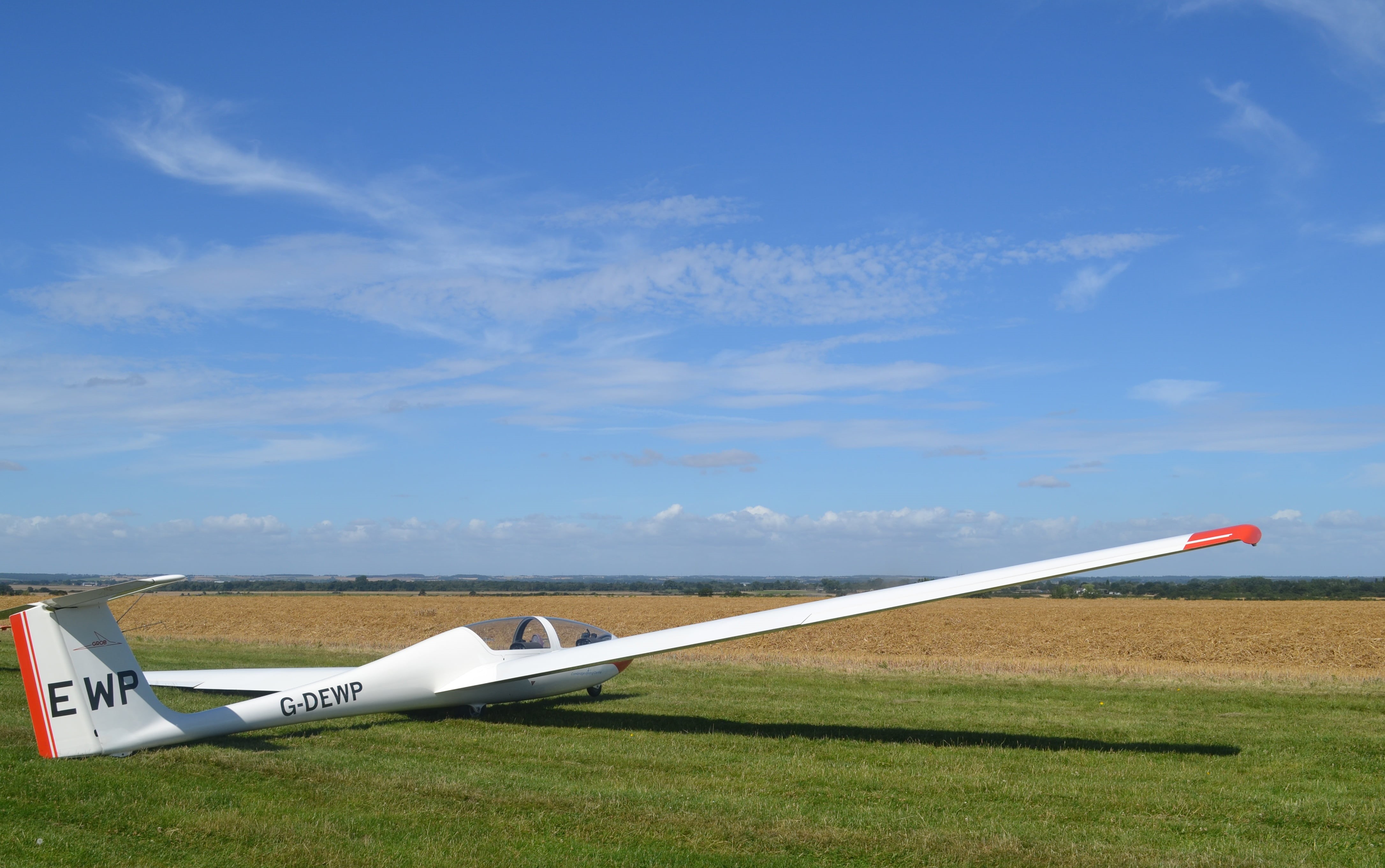 cockpit, aircraft Wing, 4K, land, cloud - sky, transportation, beauty in nature, blue, airplane, sailplane, aircraft, air Vehicle, aviation, flying, engine, HD Wallpaper