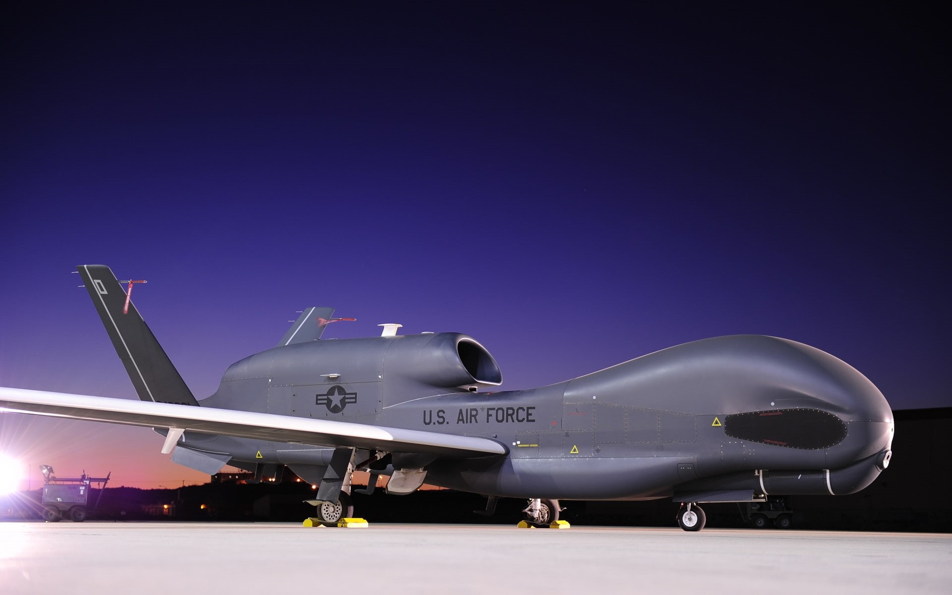 grummans, rq, UAV, northrop, 1080P, airfield, HD Wallpaper