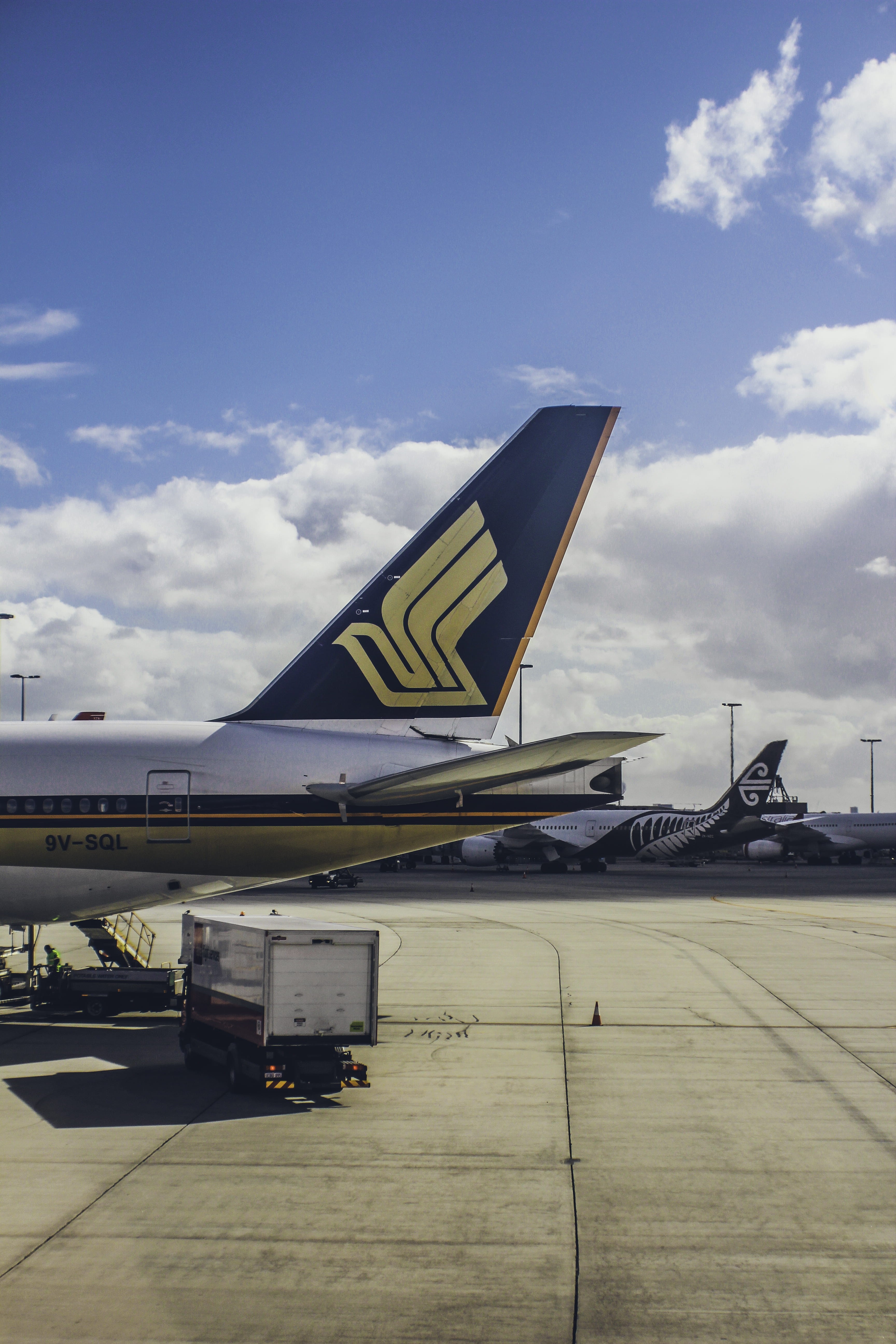 transportation, perth, aviation, aerospace industry, singapore, architecture, nature, planes, commercial airplane, australia, public transportation, boeing, Phone HD Wallpaper