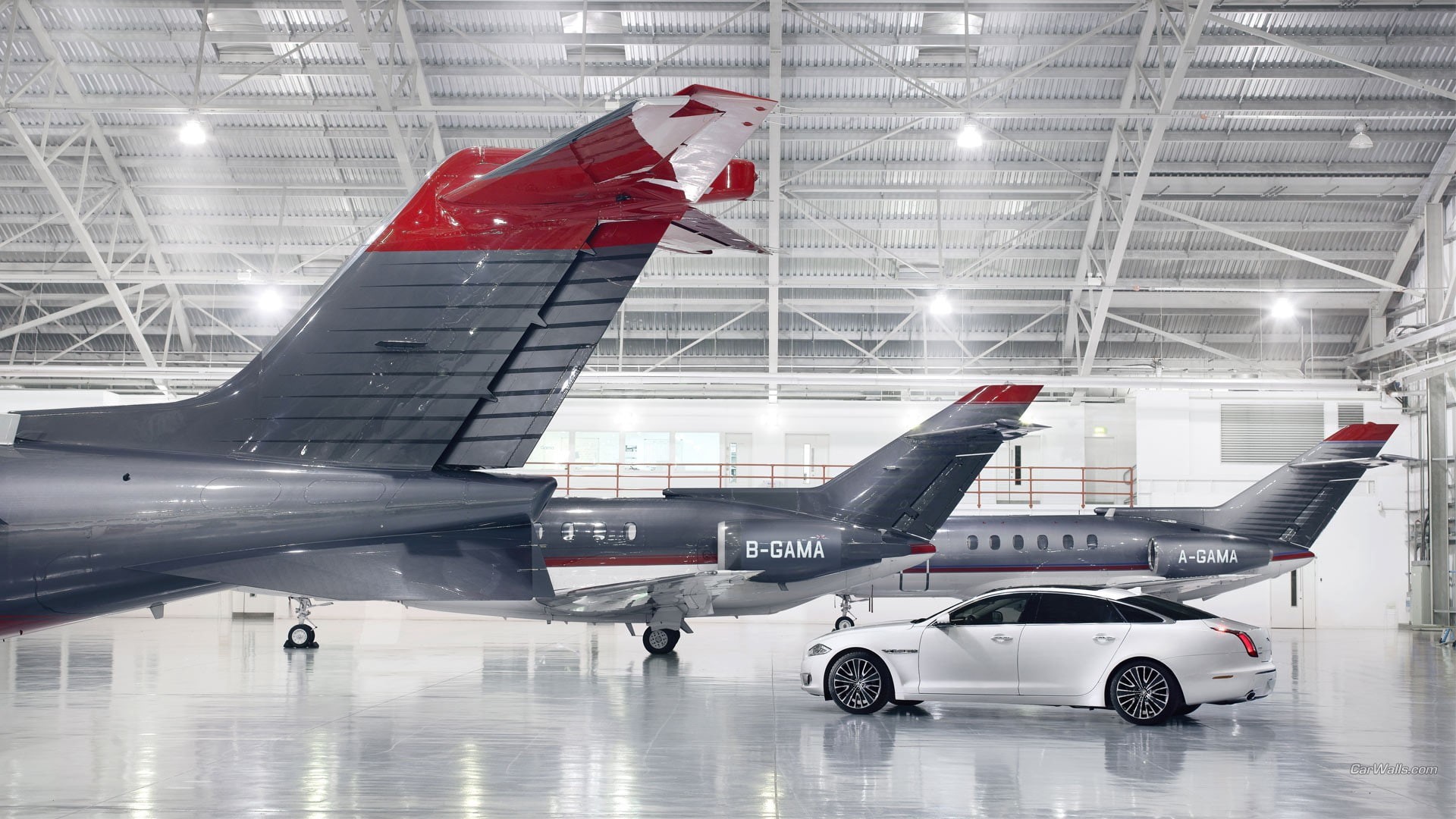 mechanic, transportation, airport, industry, aircraft, architecture, business, day, commercial airplane, built structure, airplane, travel, car, airport runway, HD Wallpaper