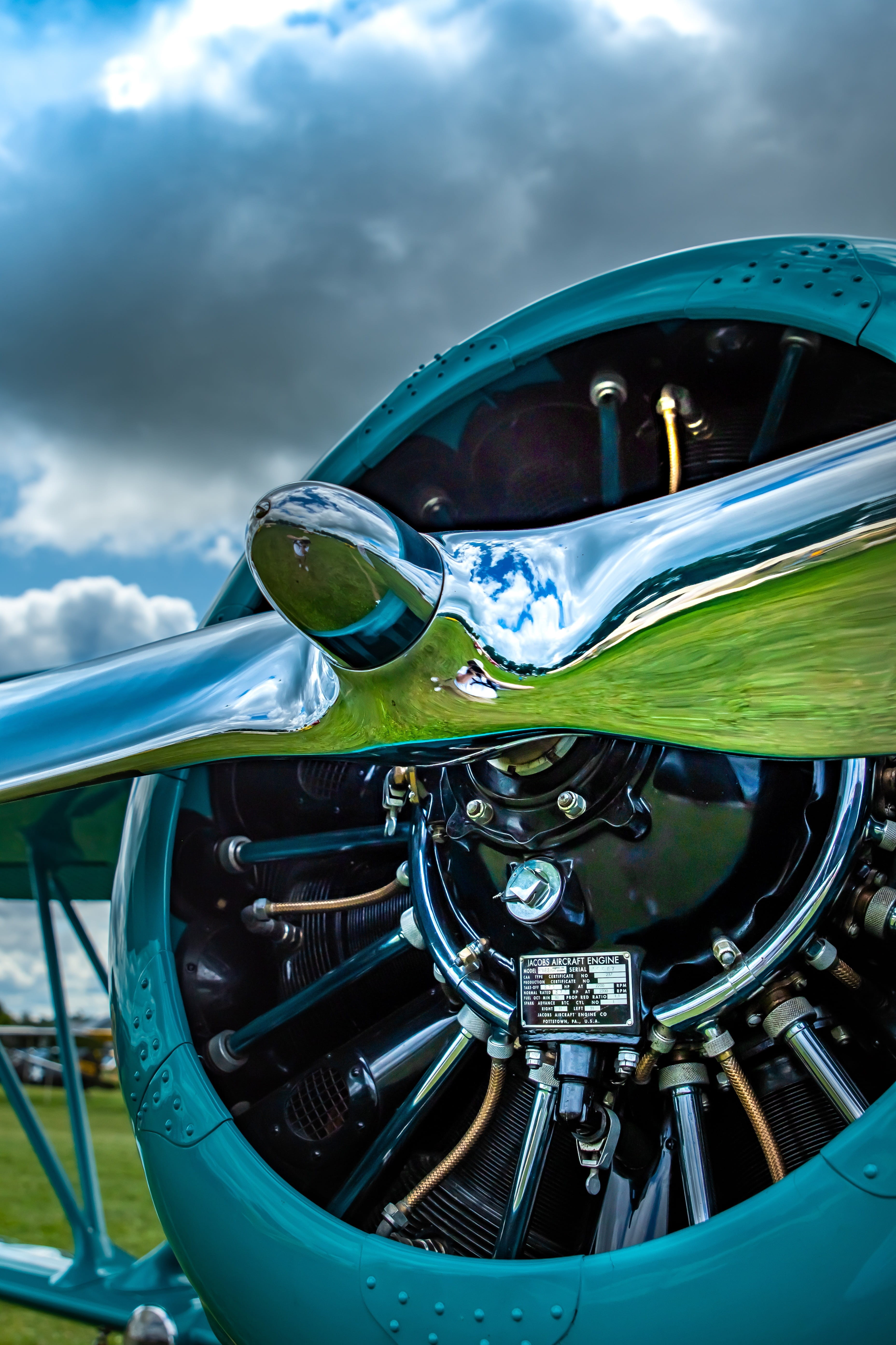outdoors, handlebar, metal, land vehicle, reflection, chrome, cloud - sky, vehicle part, no people, classic, nature, car, old, stationary, sky, motorcycle, Phone HD Wallpaper