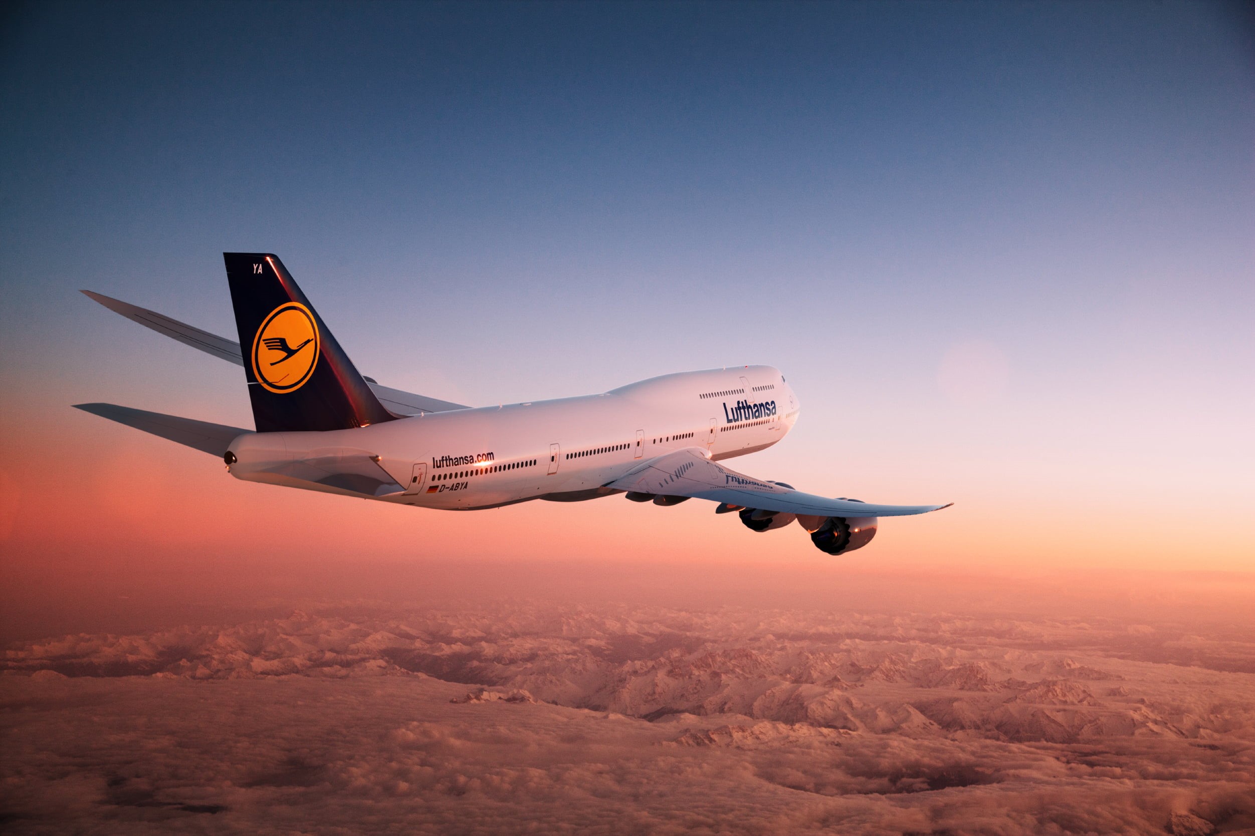 Flight, cloud - Sky, airport, commercial Airplane, outdoors, no people, plane, Earth, taking Off, Boeing, tourism, flying, aircraft Wing, 747, sunrise - Dawn, HD Wallpaper