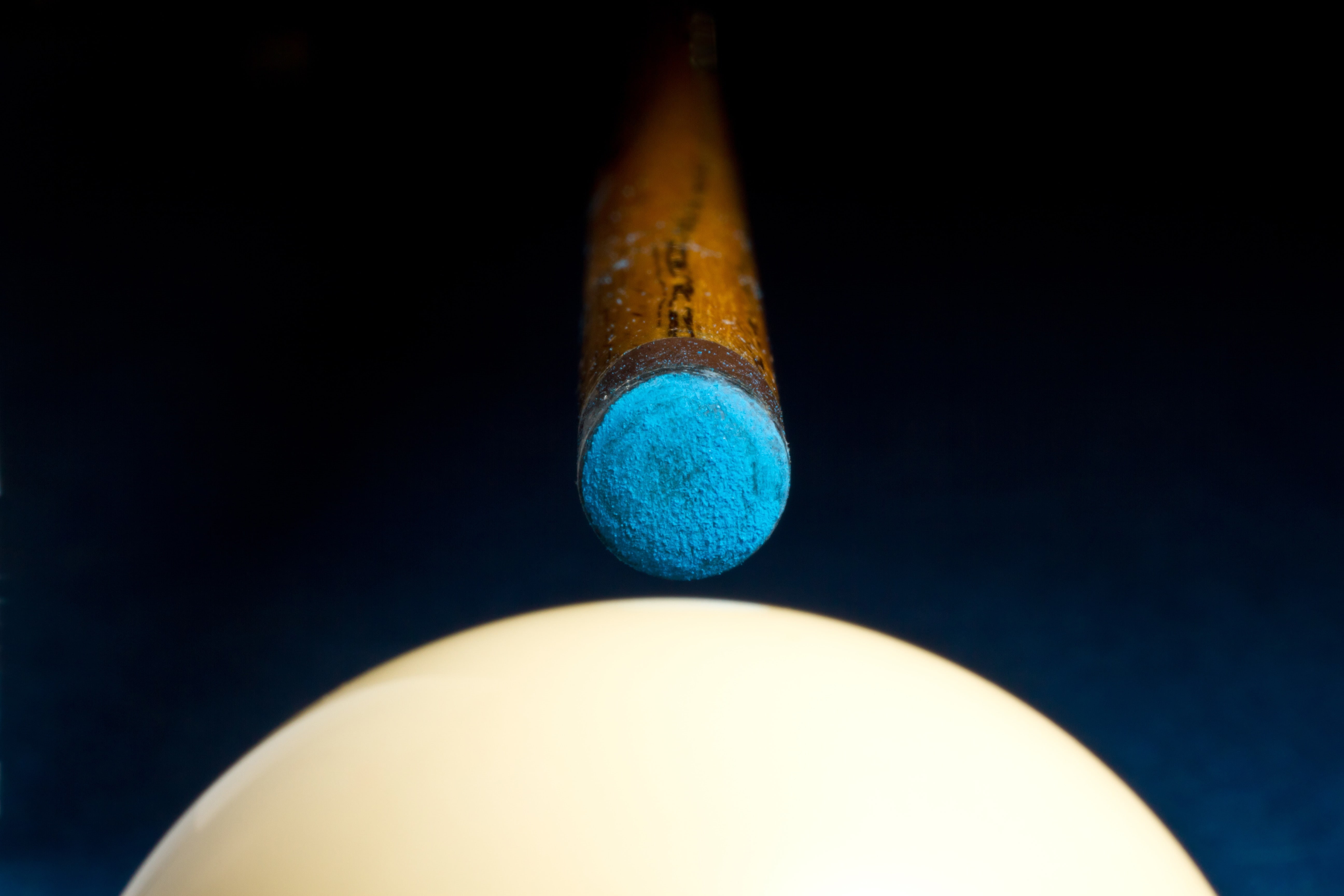 white, macro, play billiards, good idea, Billiards, billiard, ball, dark blue background, cue, sighting, 5K, bokeh, blow, blur, HD Wallpaper